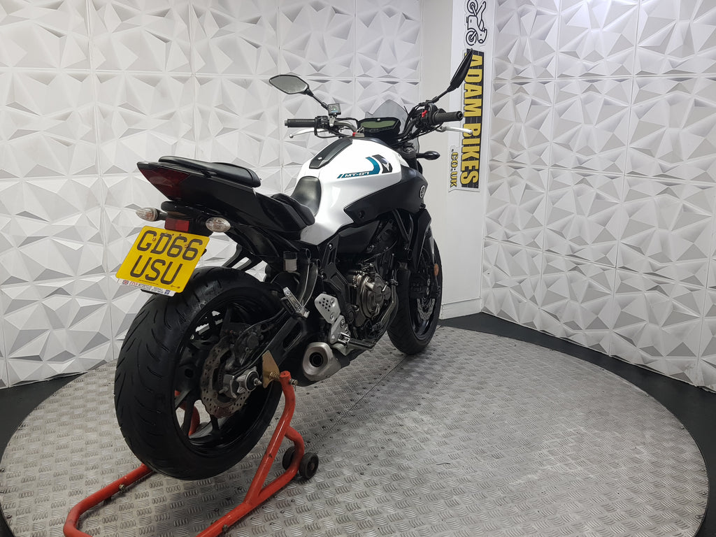 2017 YAMAHA MT07 ABS