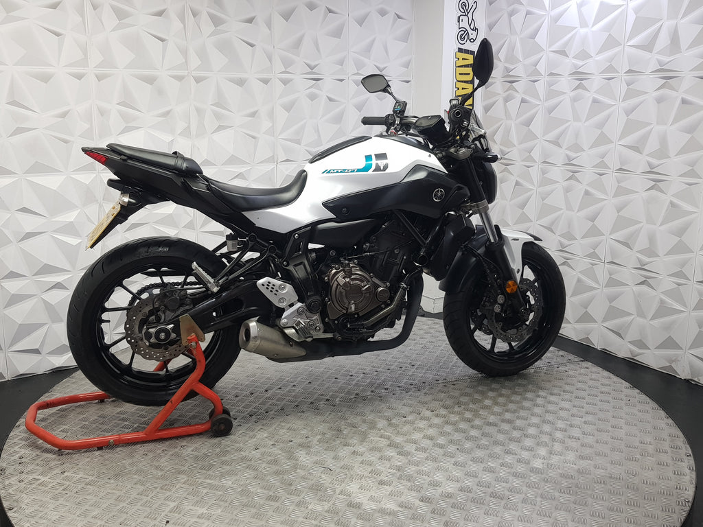 2017 YAMAHA MT07 ABS