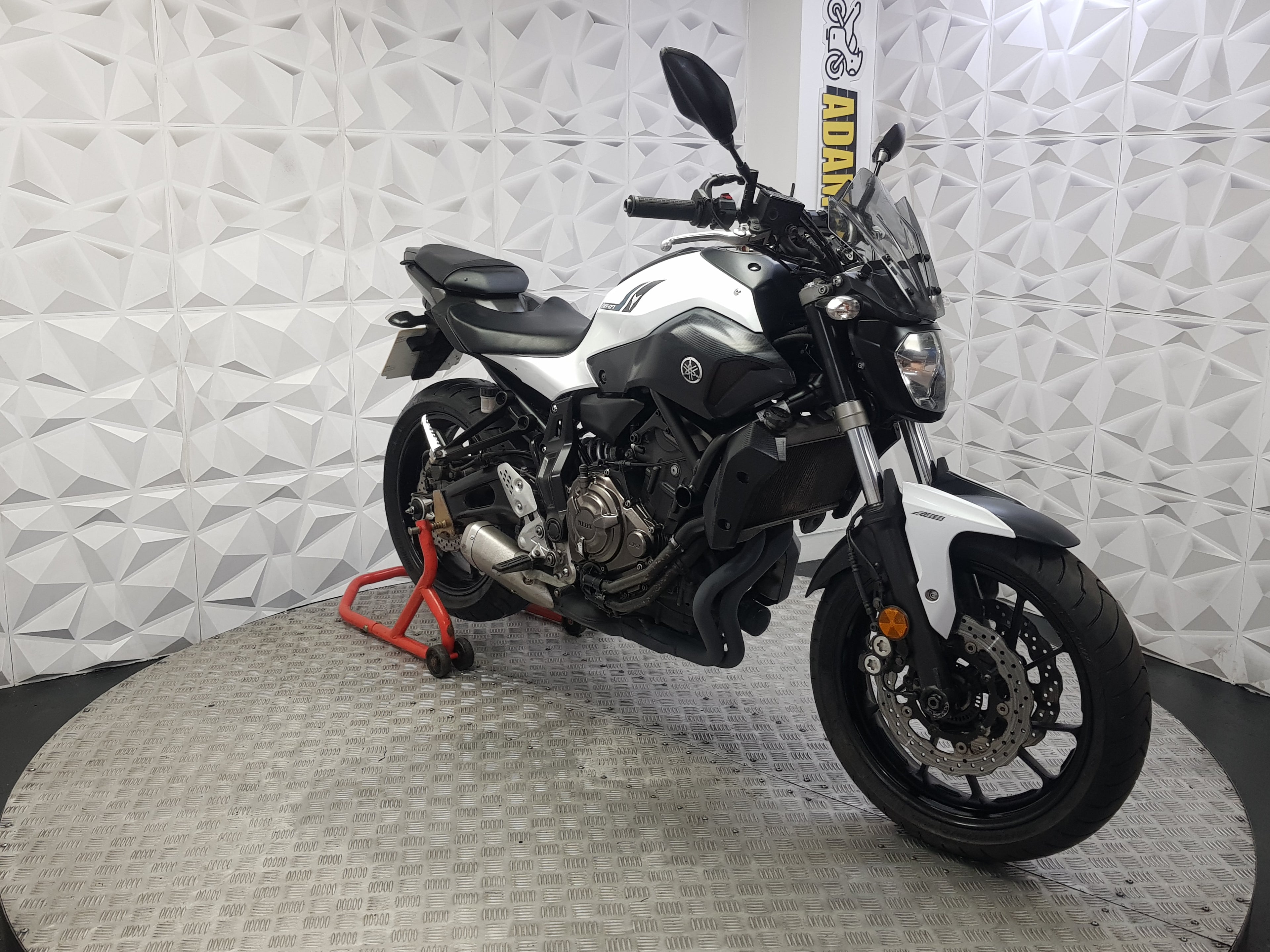 2017 YAMAHA MT07 ABS