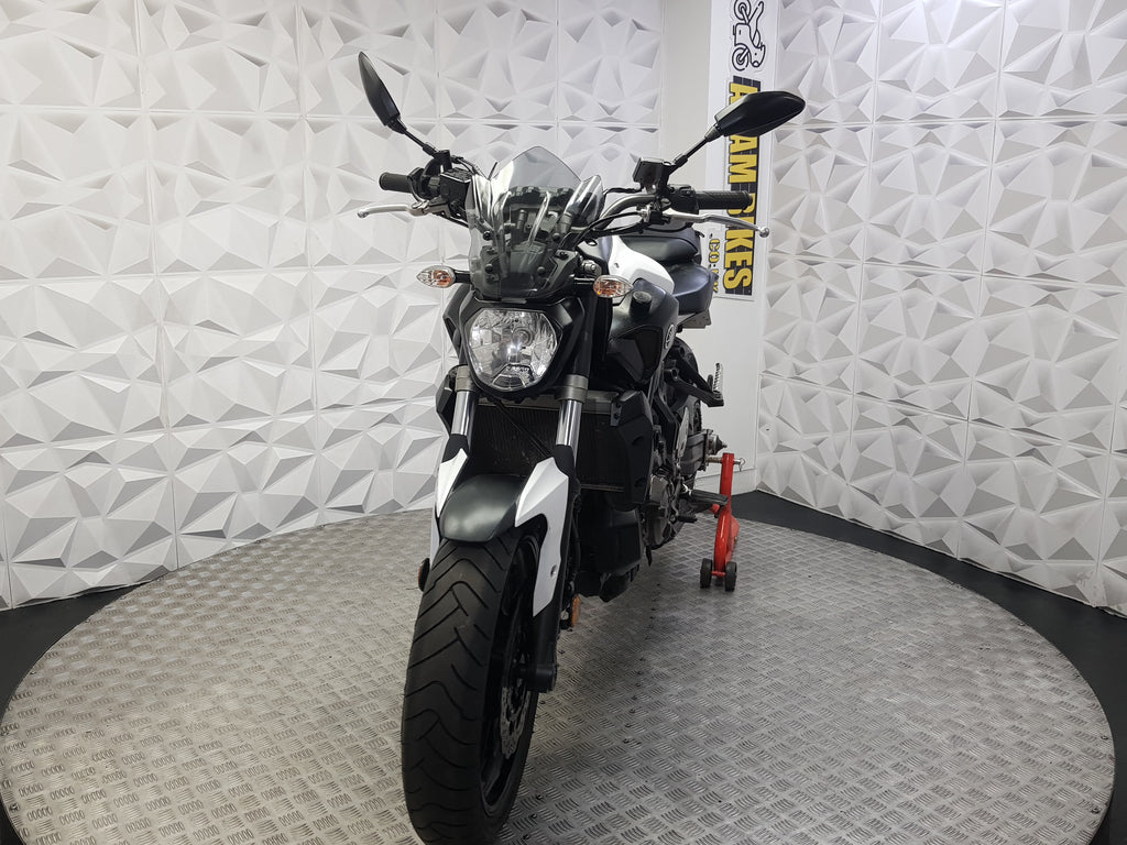 2017 YAMAHA MT07 ABS