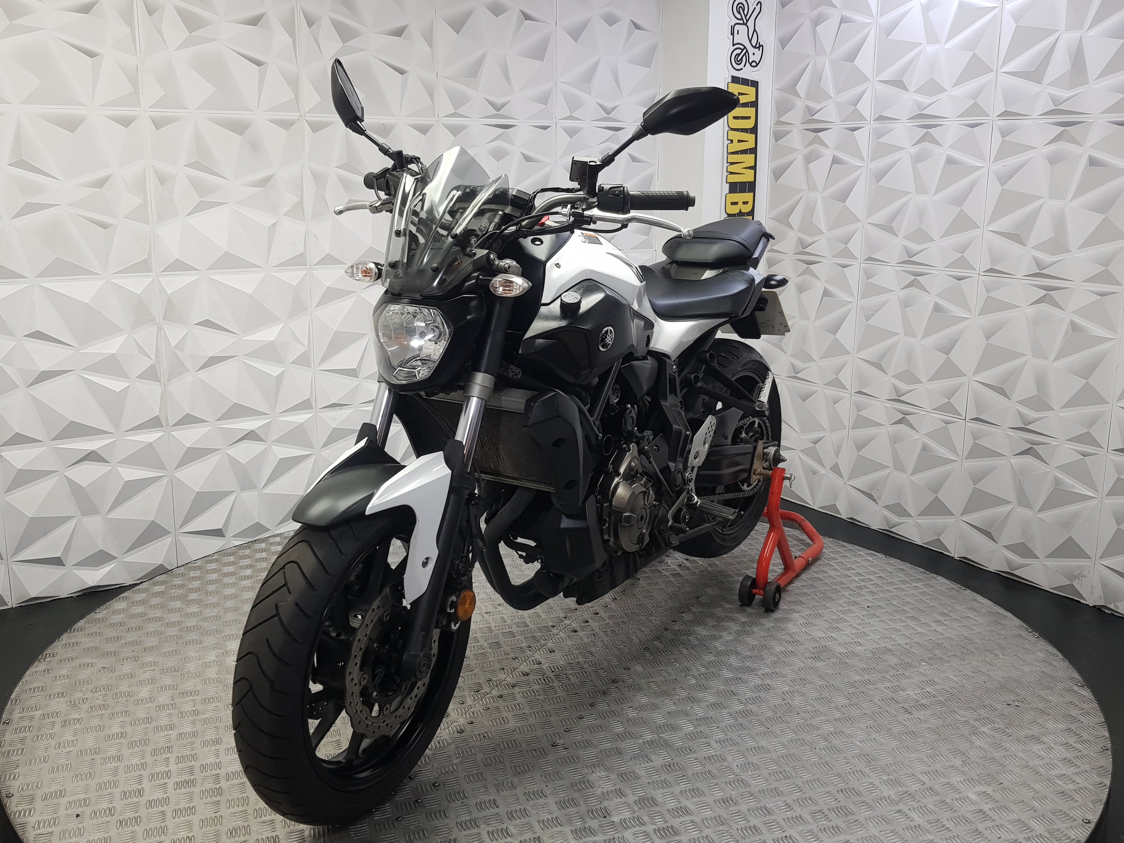 2017 YAMAHA MT07 ABS