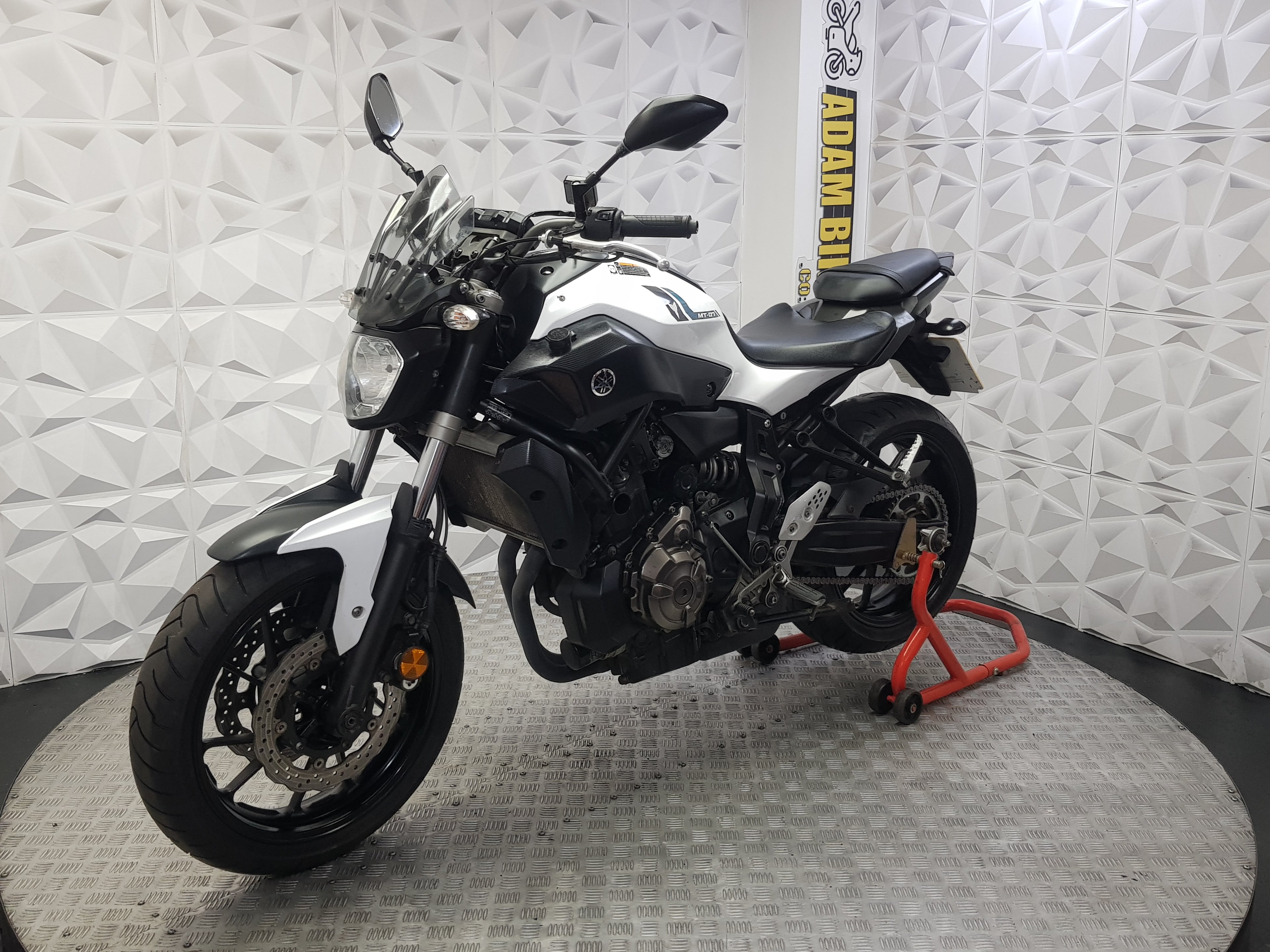 2017 YAMAHA MT07 ABS