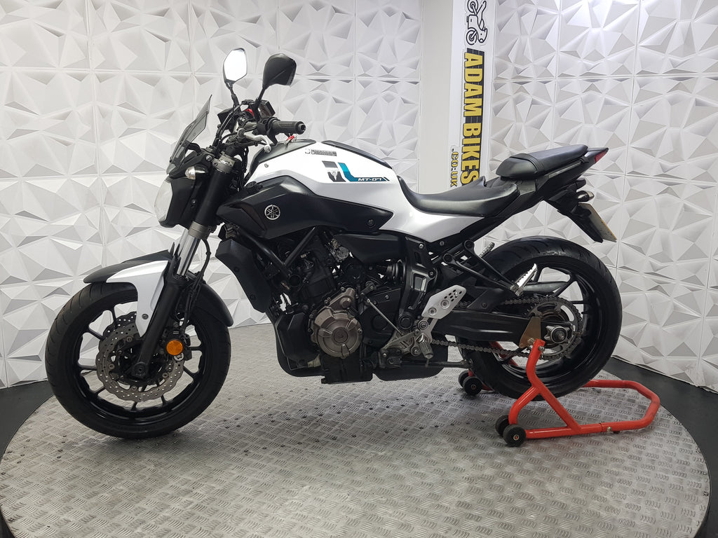 2017 YAMAHA MT07 ABS
