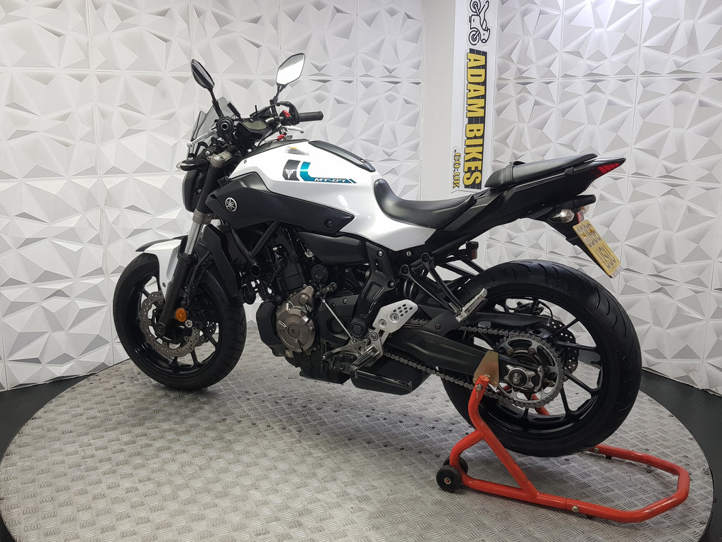 2017 YAMAHA MT07 ABS