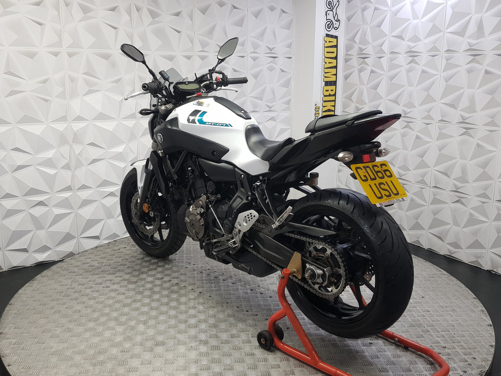 2017 YAMAHA MT07 ABS