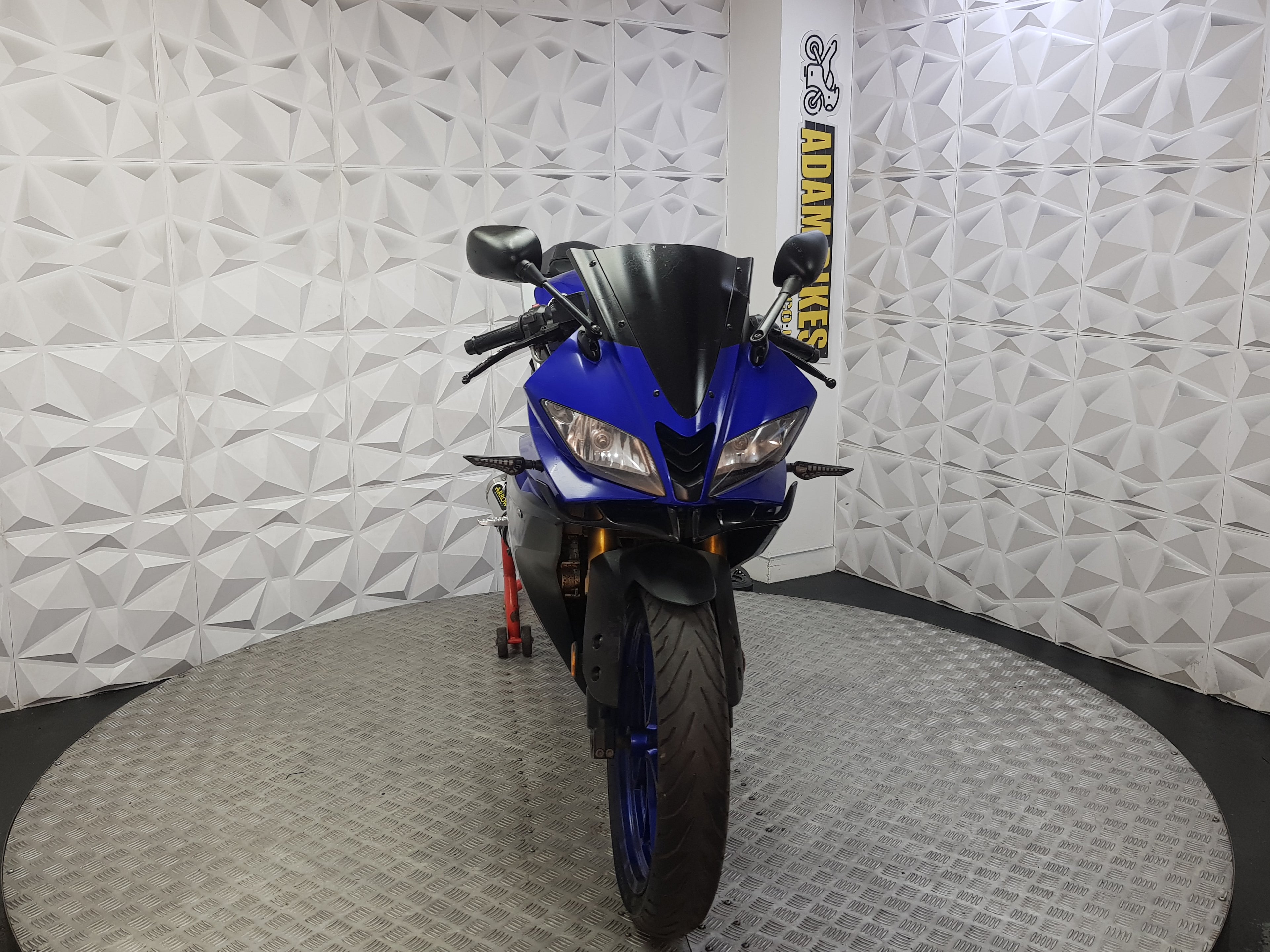 2018 AMAHA YZF R125 ABS