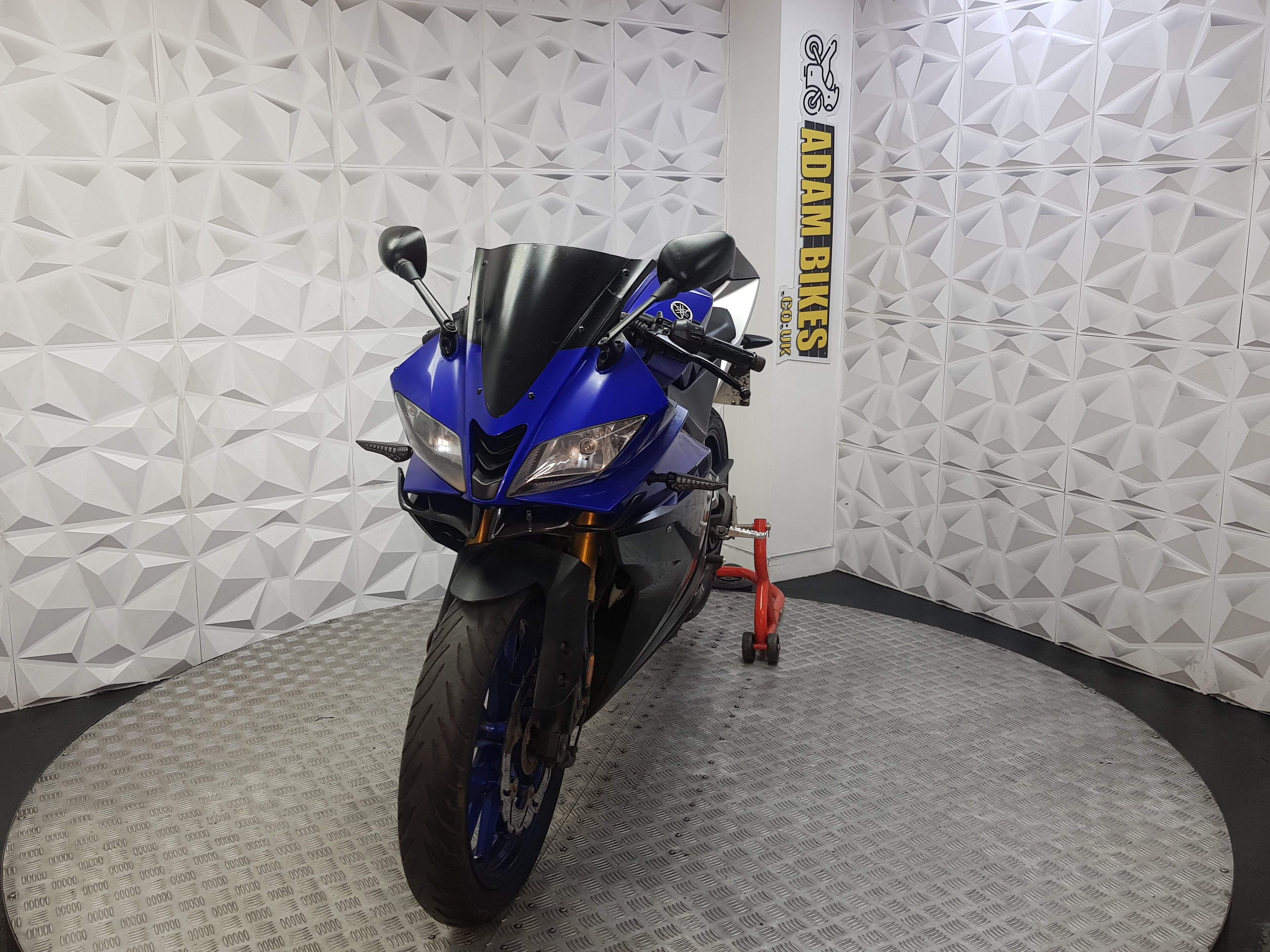 2018 AMAHA YZF R125 ABS