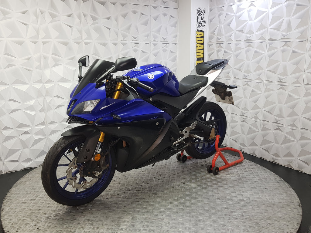 2018 AMAHA YZF R125 ABS
