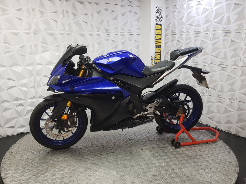 2018 AMAHA YZF R125 ABS