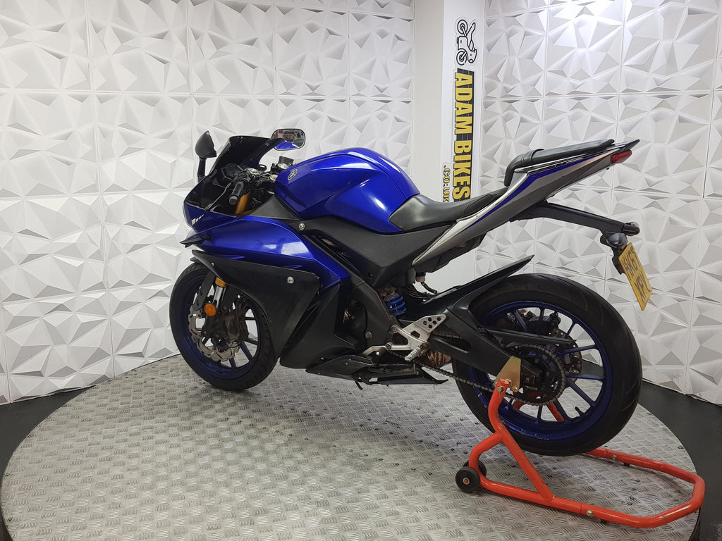 2018 AMAHA YZF R125 ABS