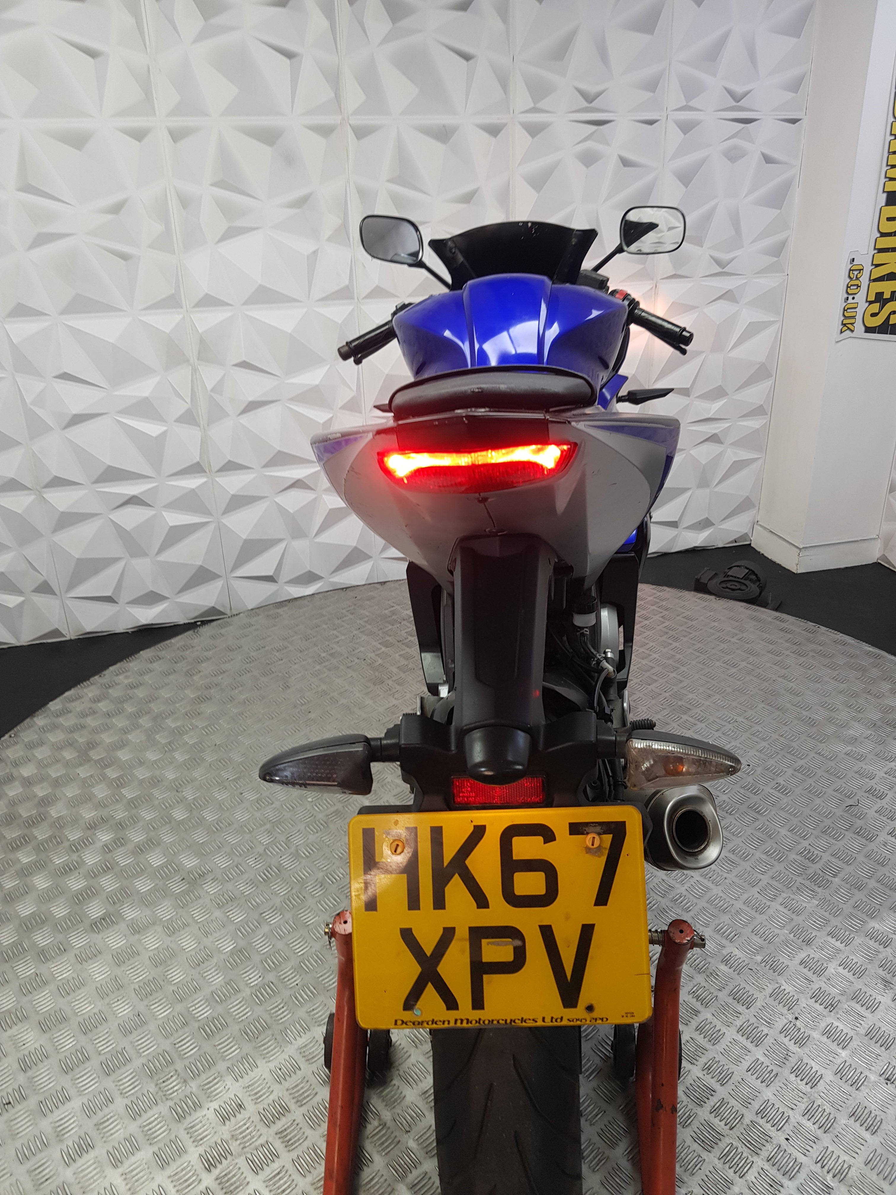 2018 AMAHA YZF R125 ABS
