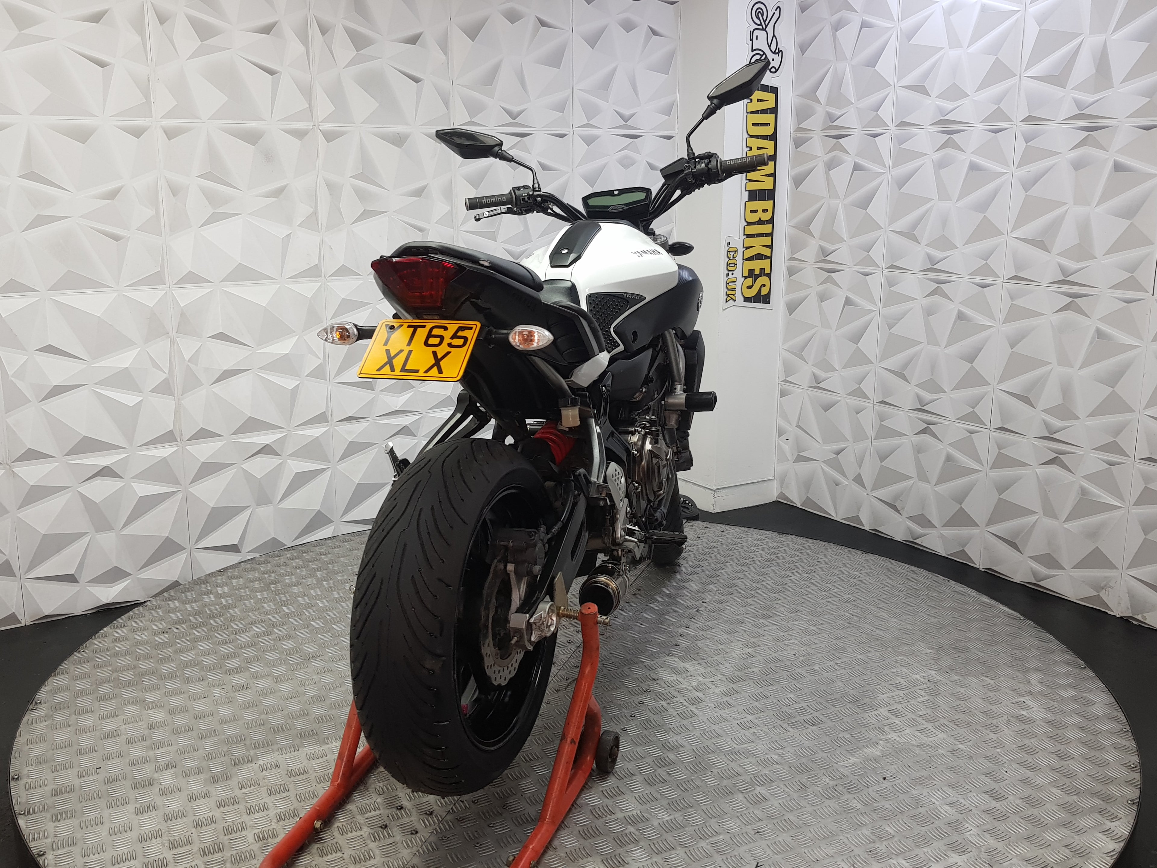 2015 YAMAHA MT07