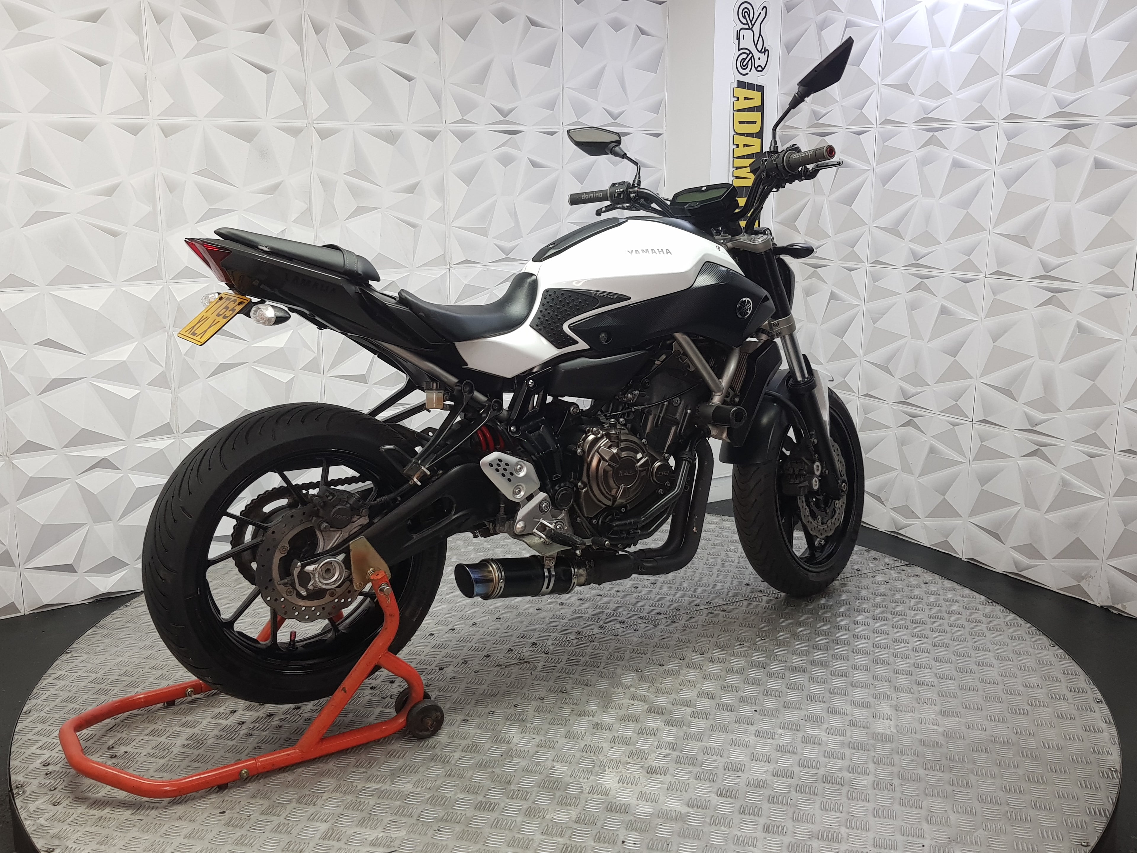 2015 YAMAHA MT07