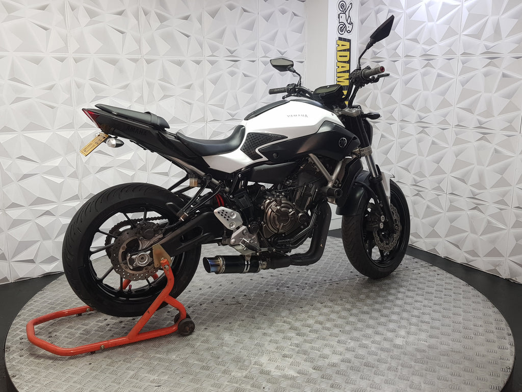 2015 YAMAHA MT07