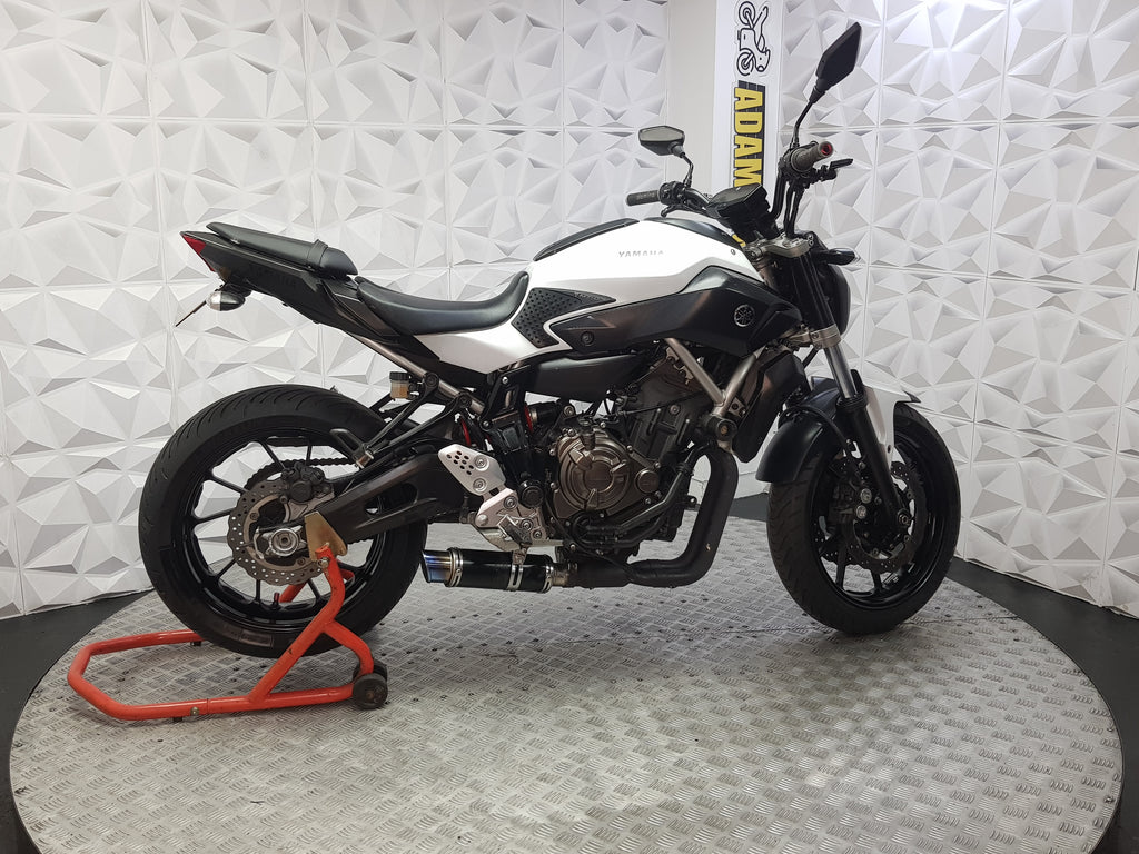 2015 YAMAHA MT07