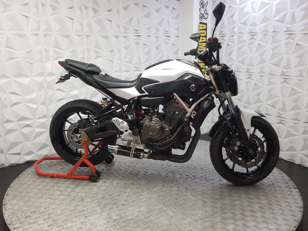 2015 YAMAHA MT07