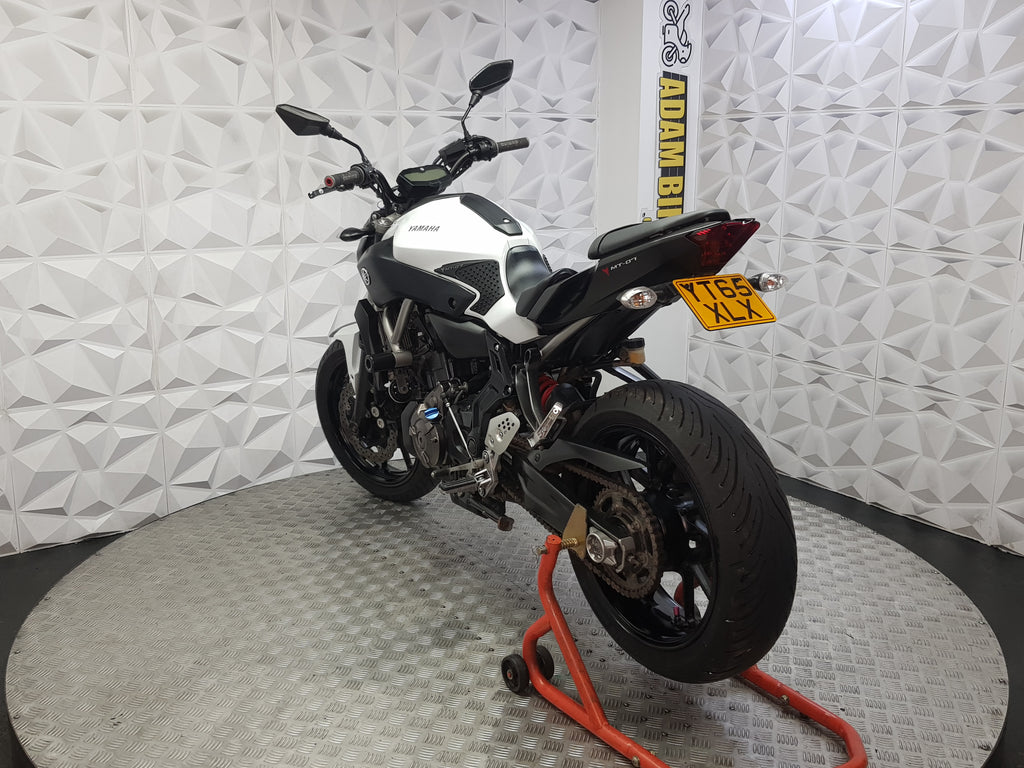 2015 YAMAHA MT07