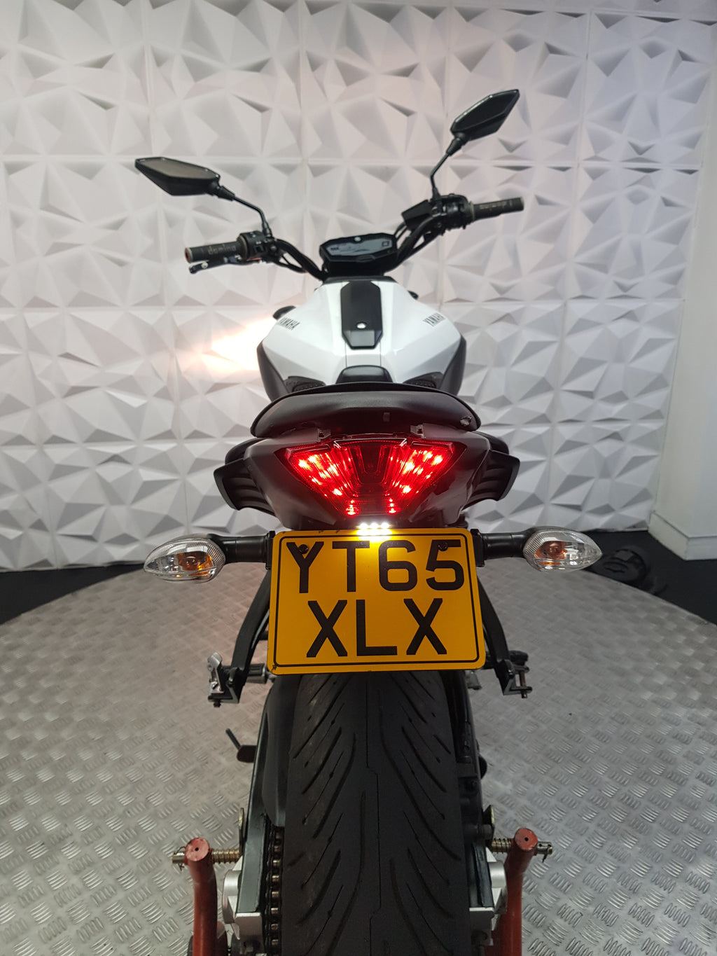 2015 YAMAHA MT07