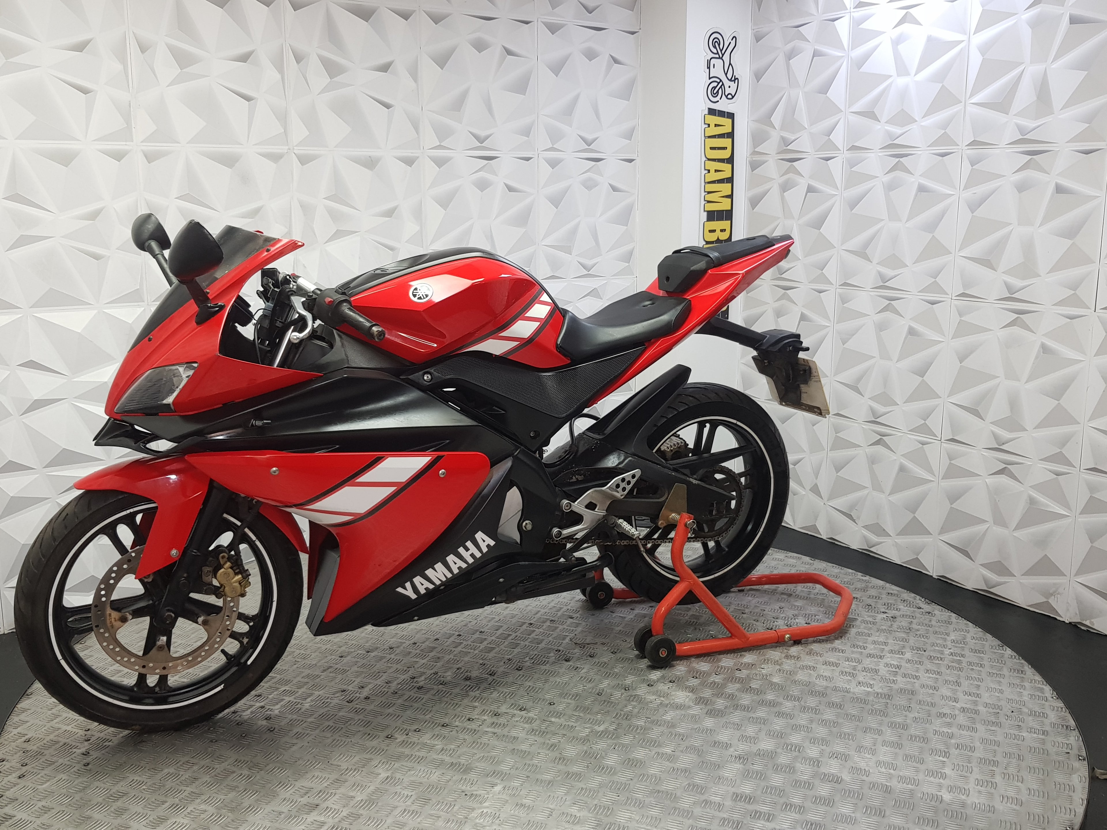 2009 YAMAHA YZF R 125