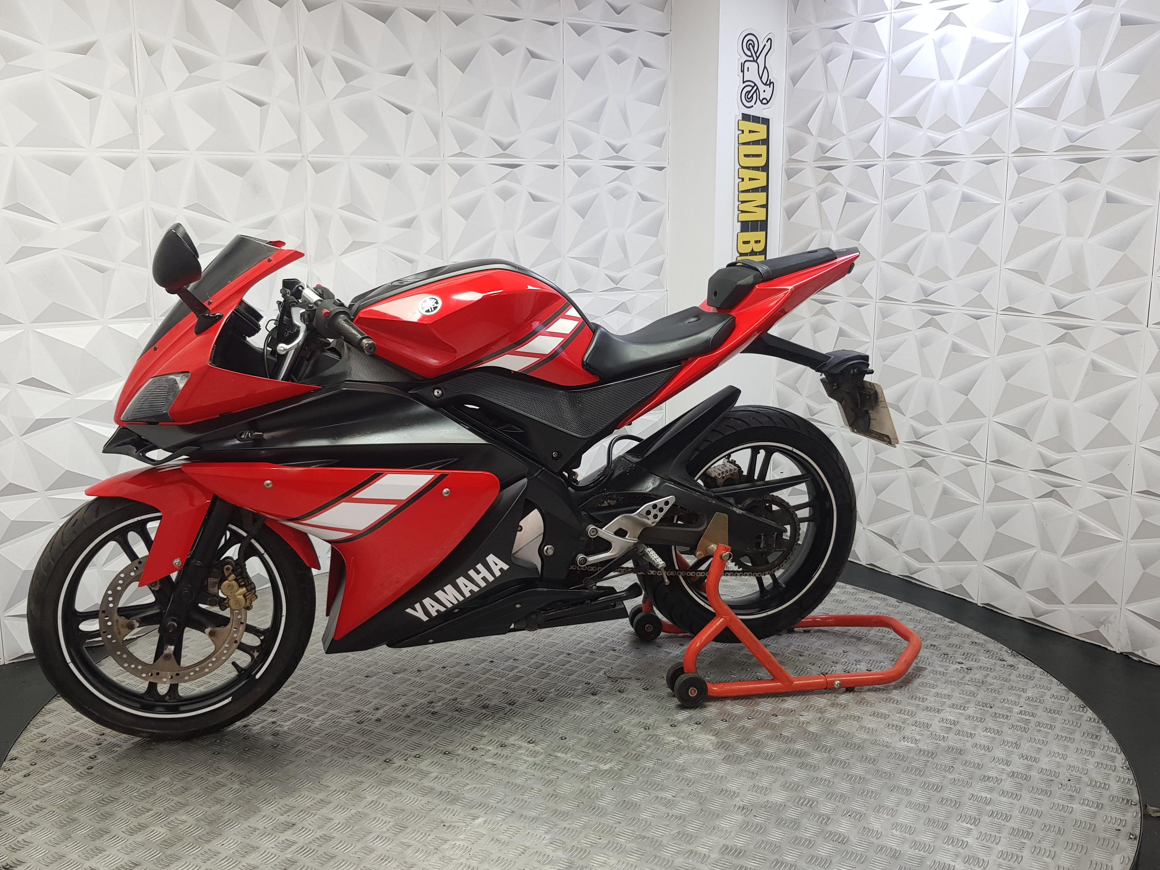 2009 YAMAHA YZF R 125