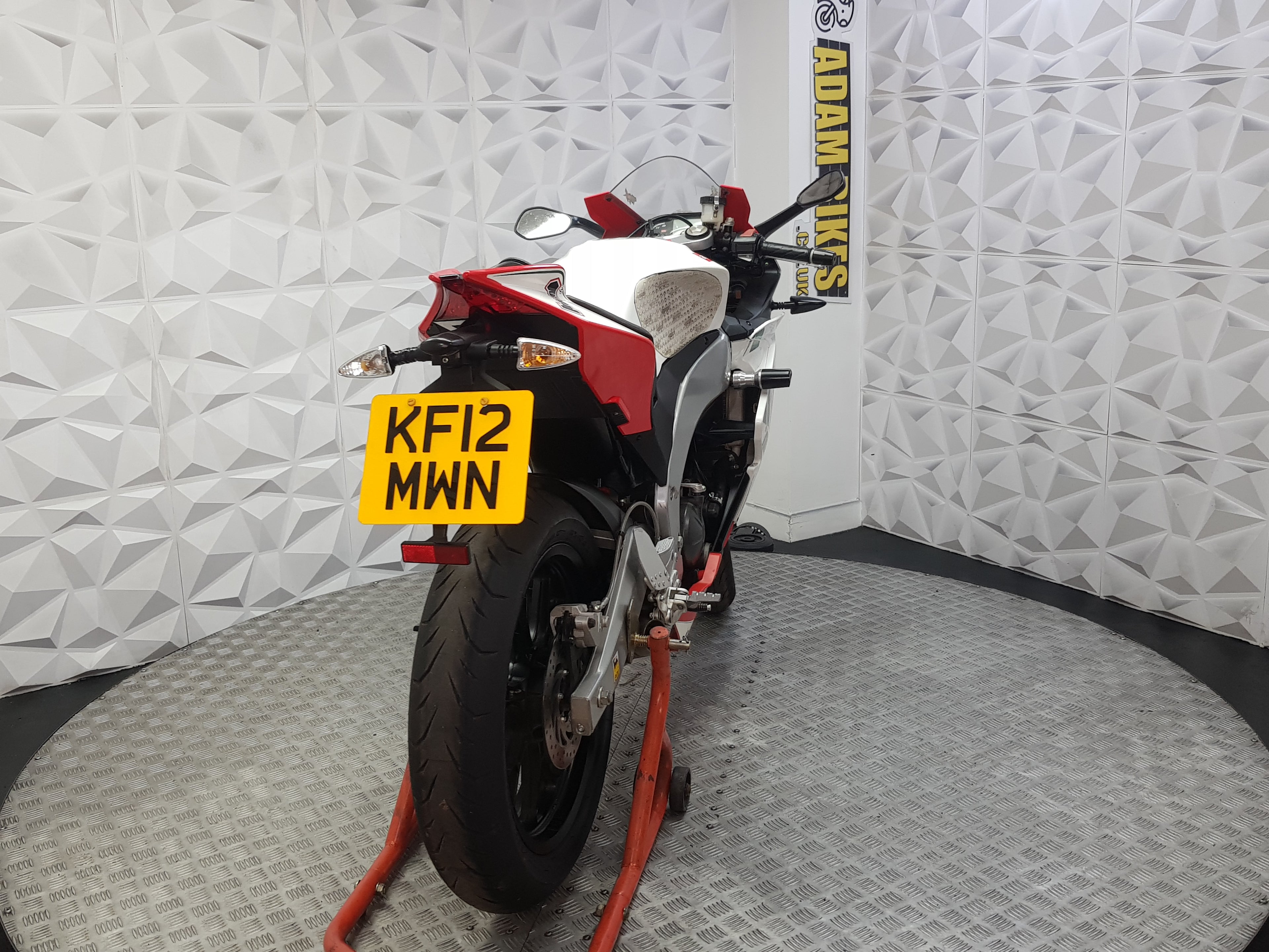 2012 APRILIA RS4 125