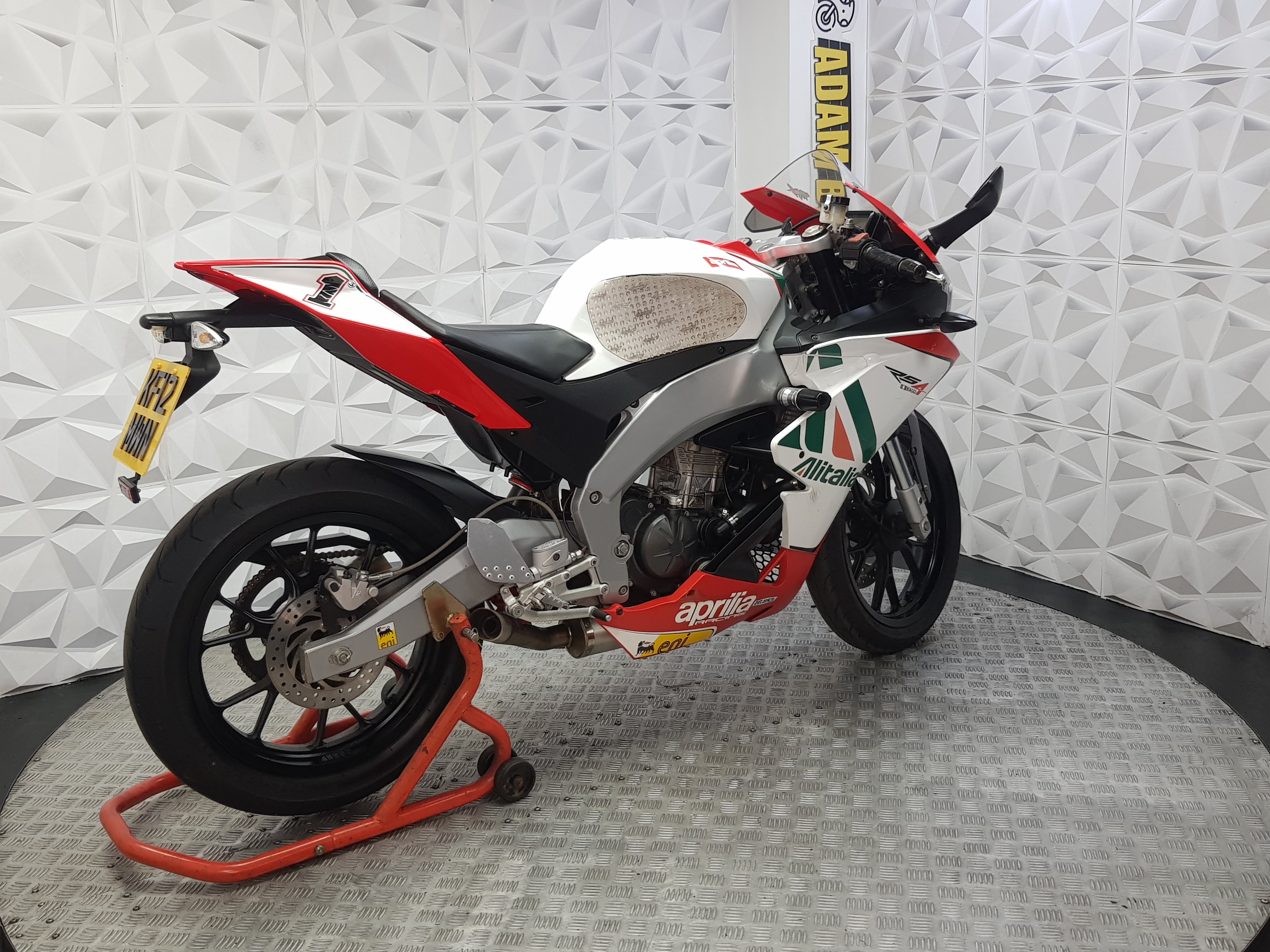 2012 APRILIA RS4 125