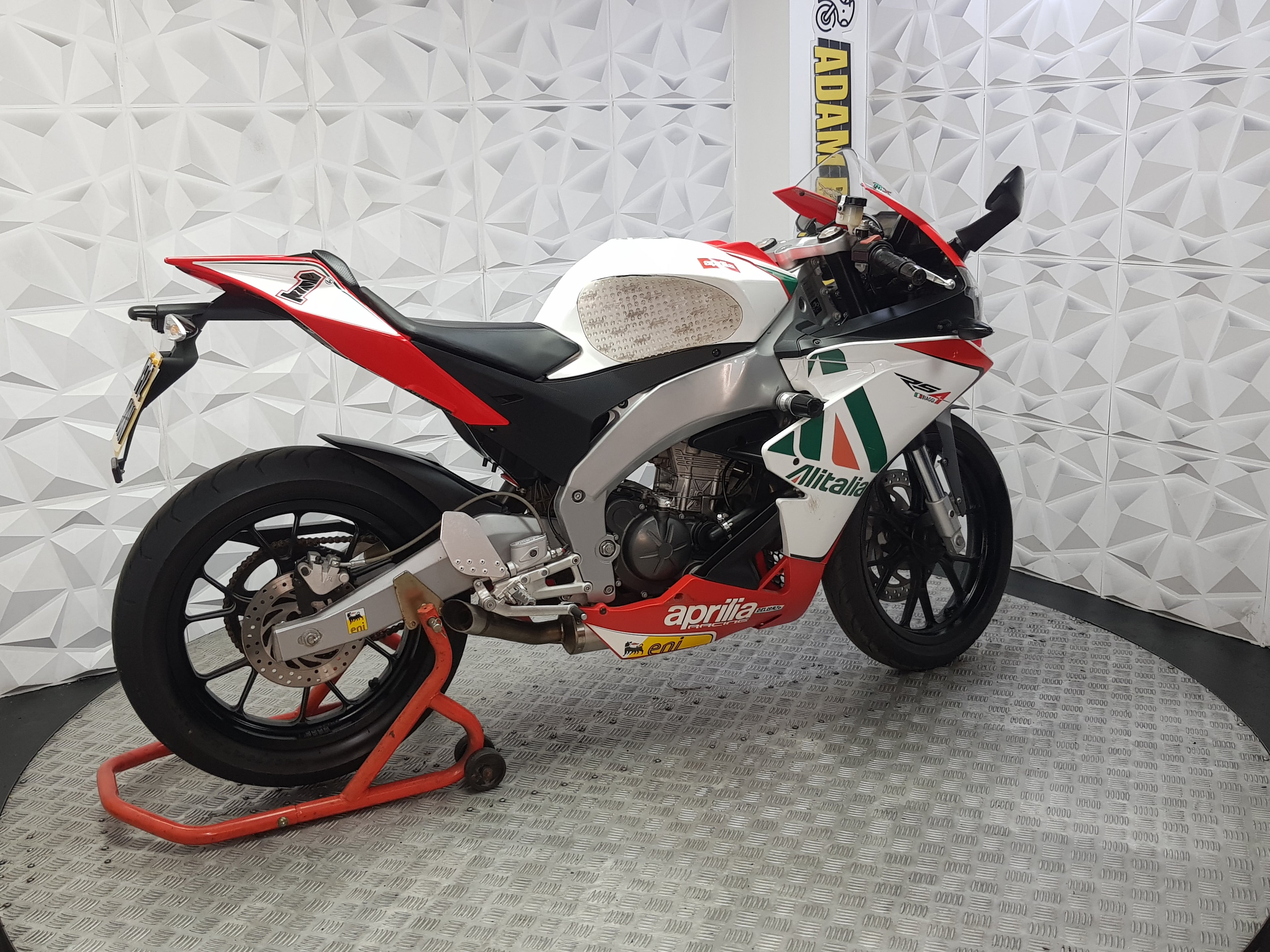 2012 APRILIA RS4 125