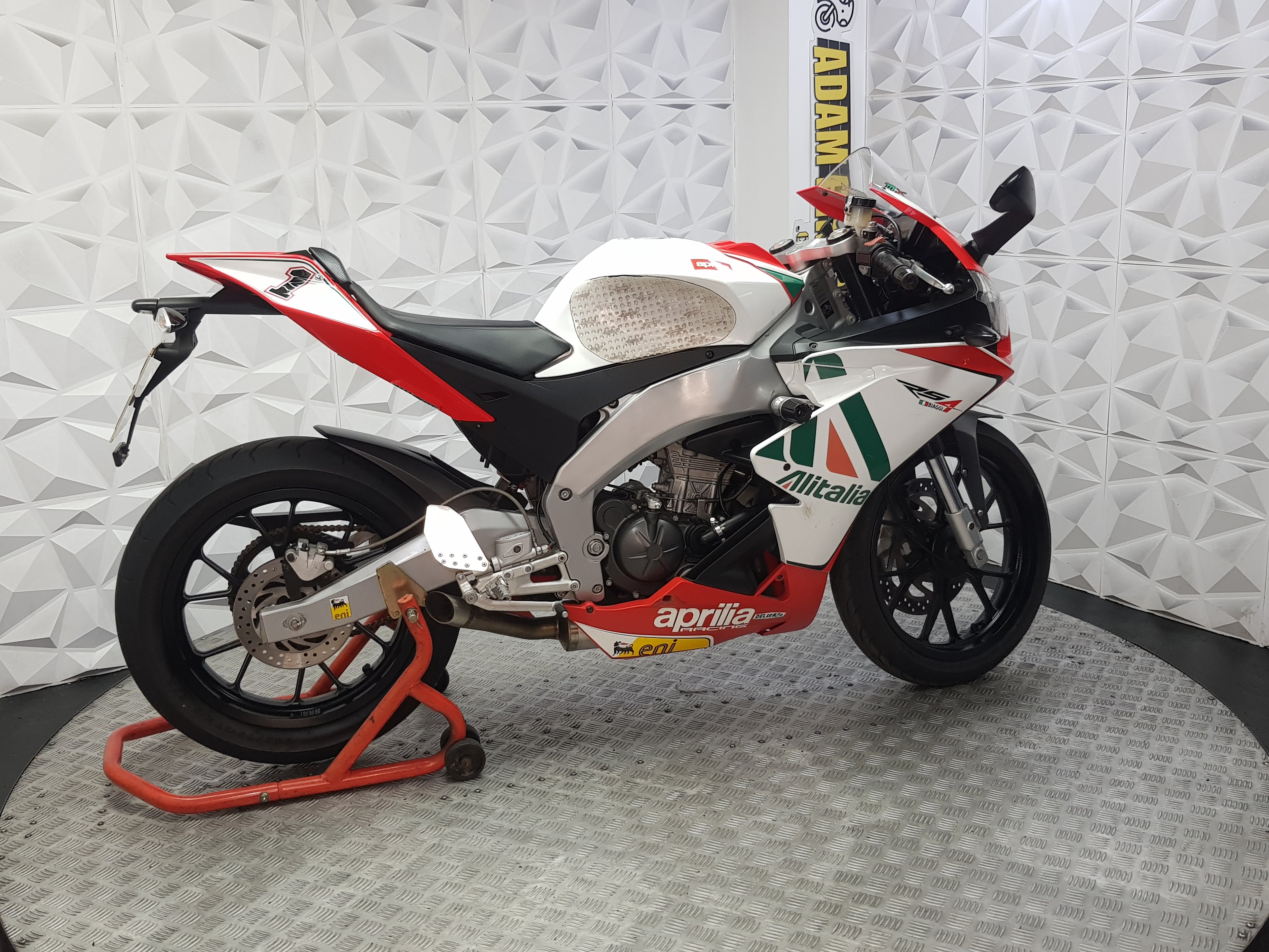 2012 APRILIA RS4 125
