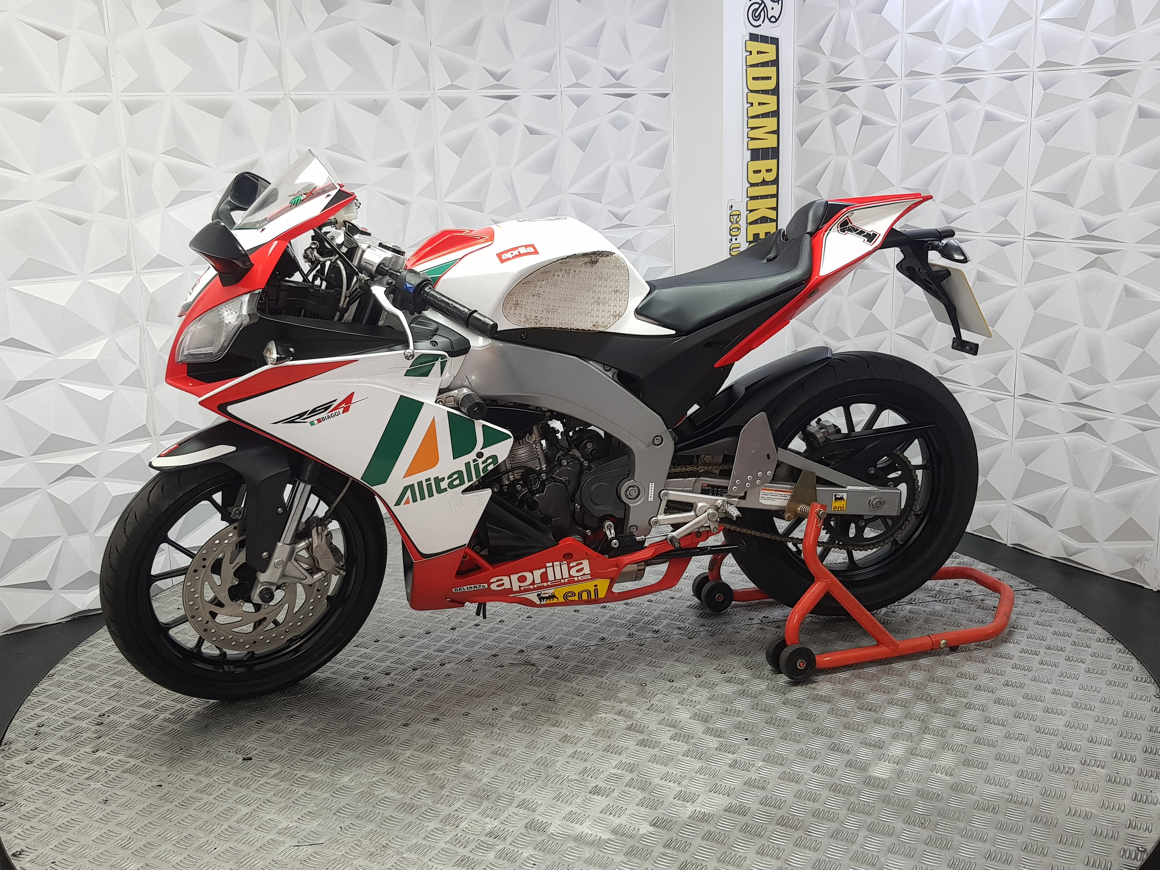 2012 APRILIA RS4 125