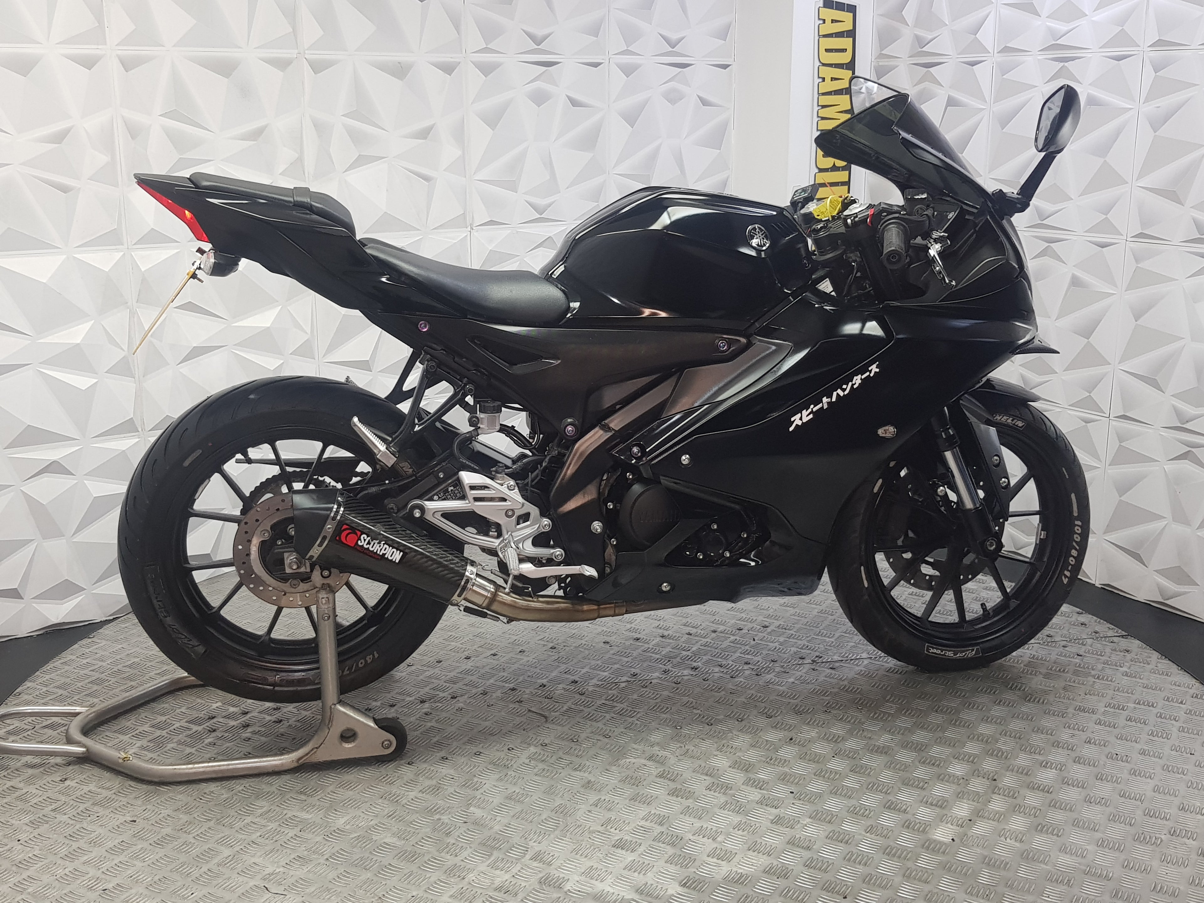 2025 YAMAHA YZF R125 ABS