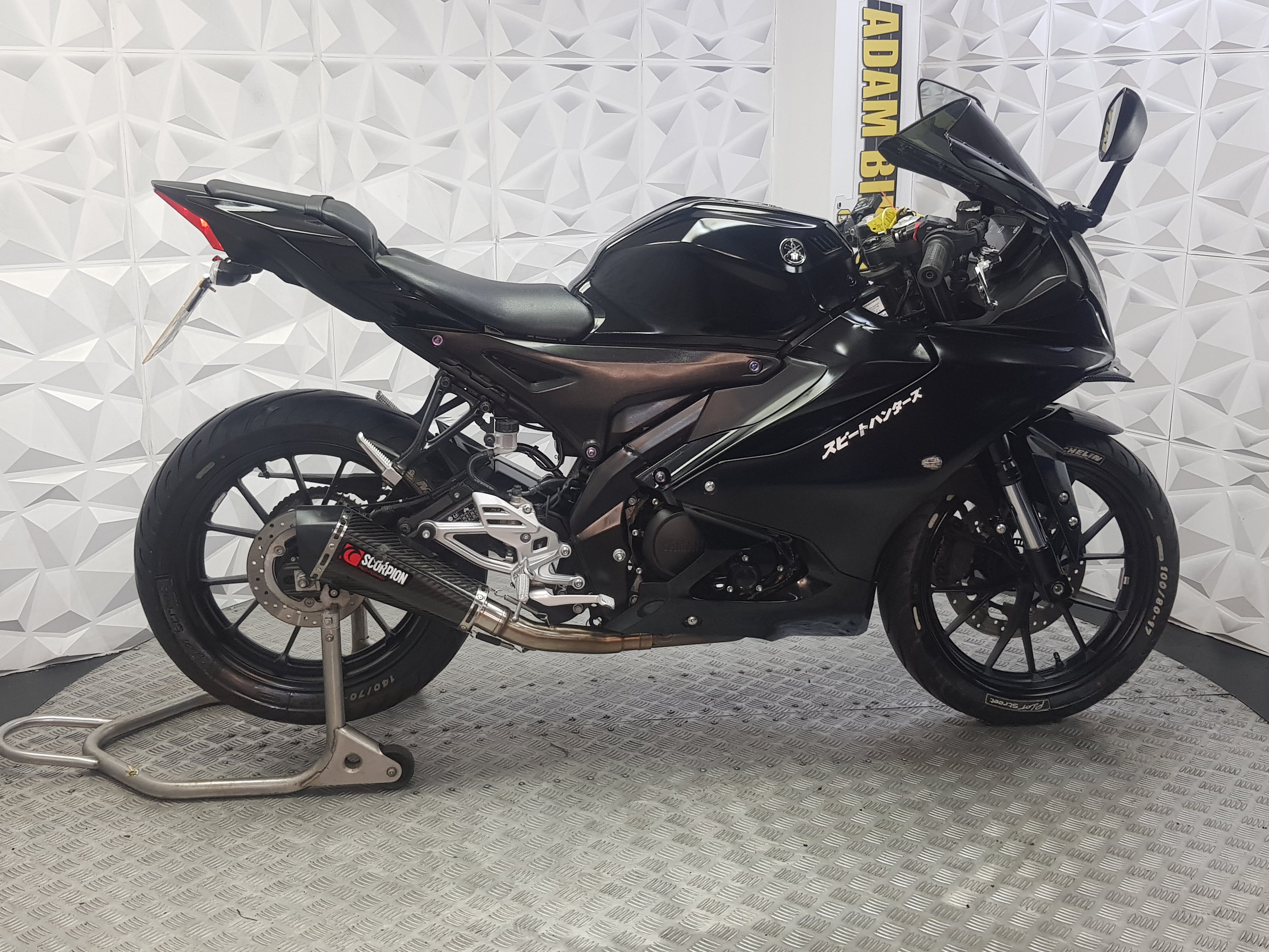 2025 YAMAHA YZF R125 ABS