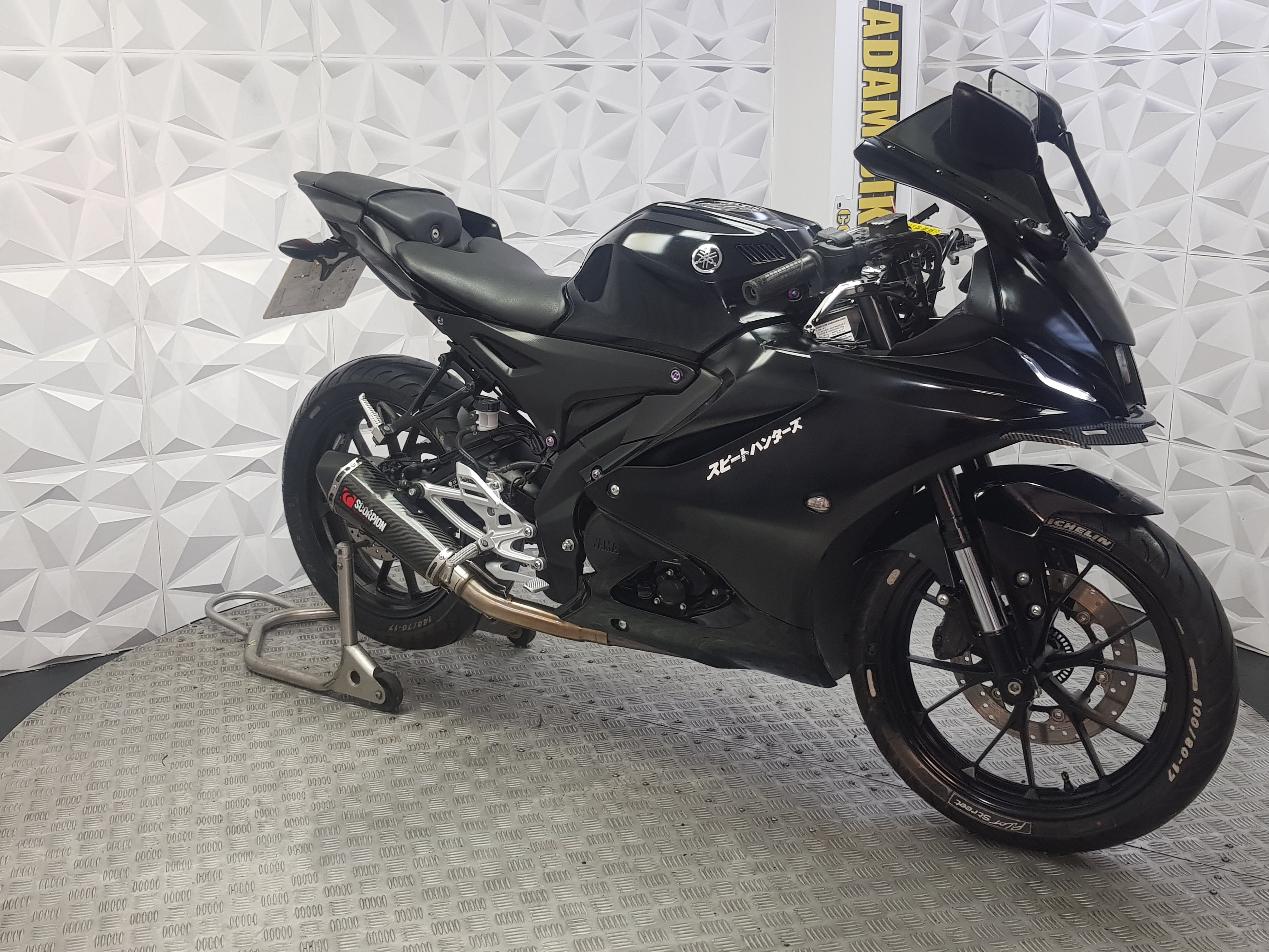 2025 YAMAHA YZF R125 ABS