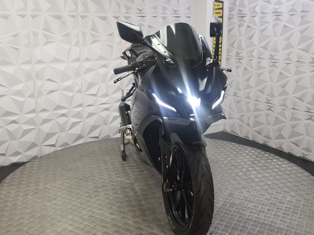 2025 YAMAHA YZF R125 ABS