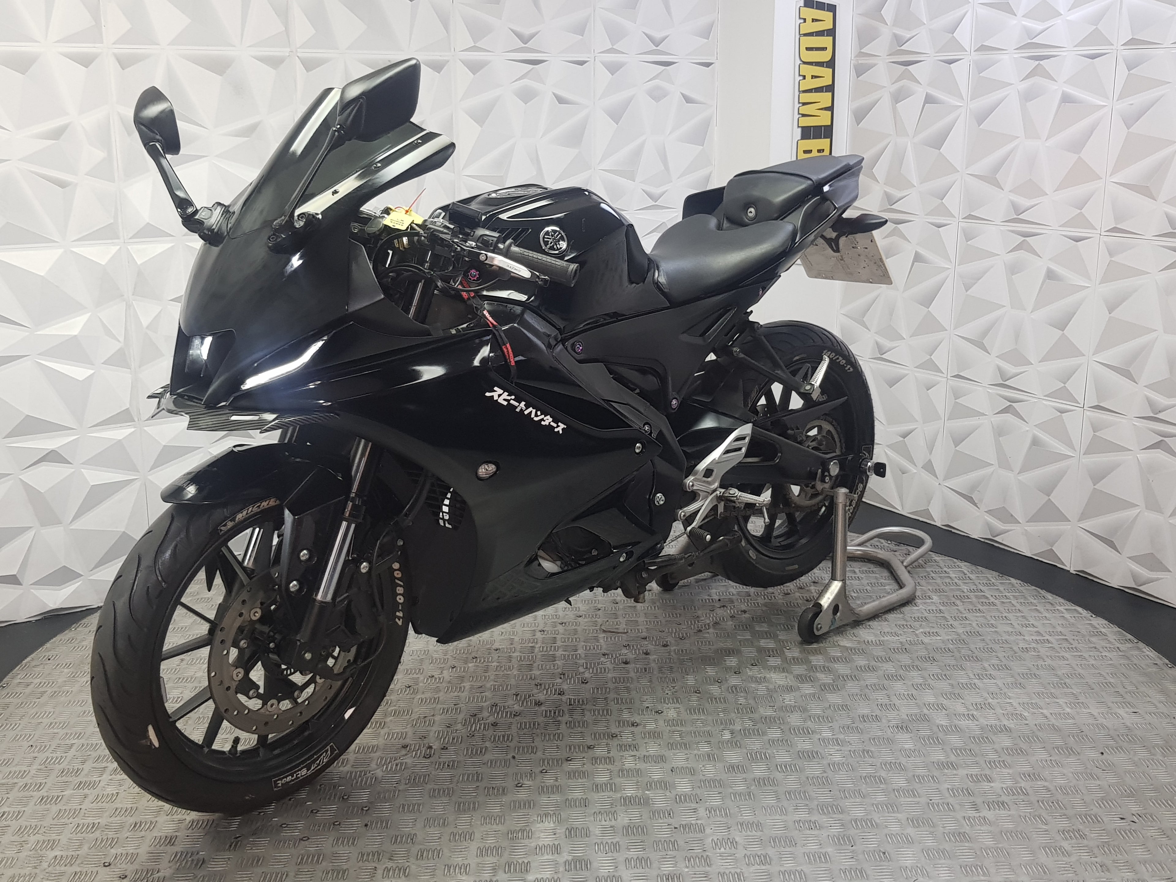 2025 YAMAHA YZF R125 ABS