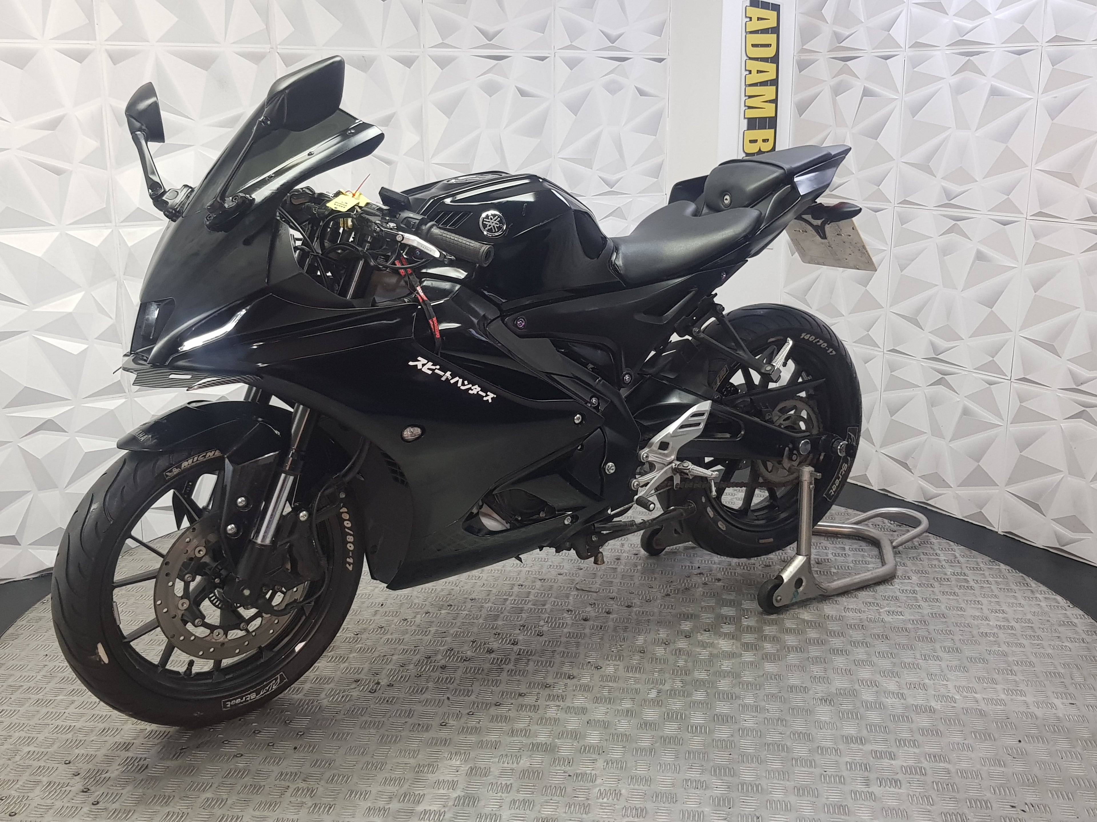 2025 YAMAHA YZF R125 ABS