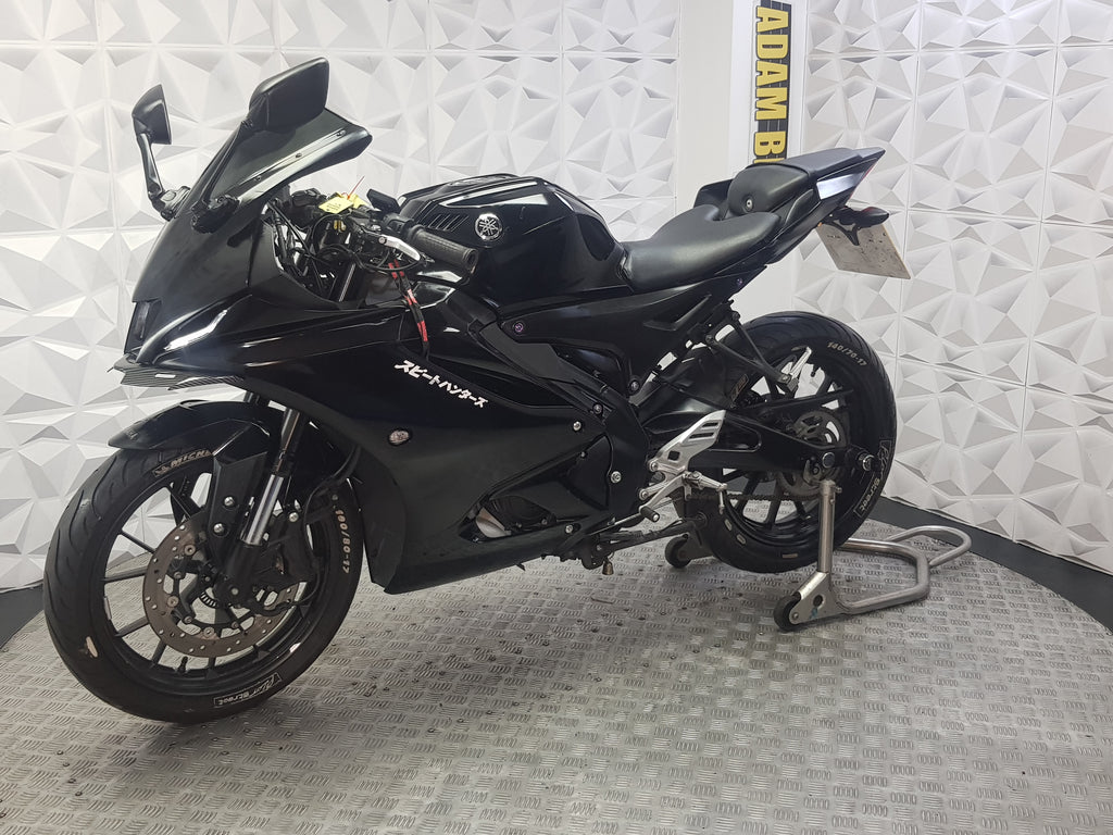 2025 YAMAHA YZF R125 ABS