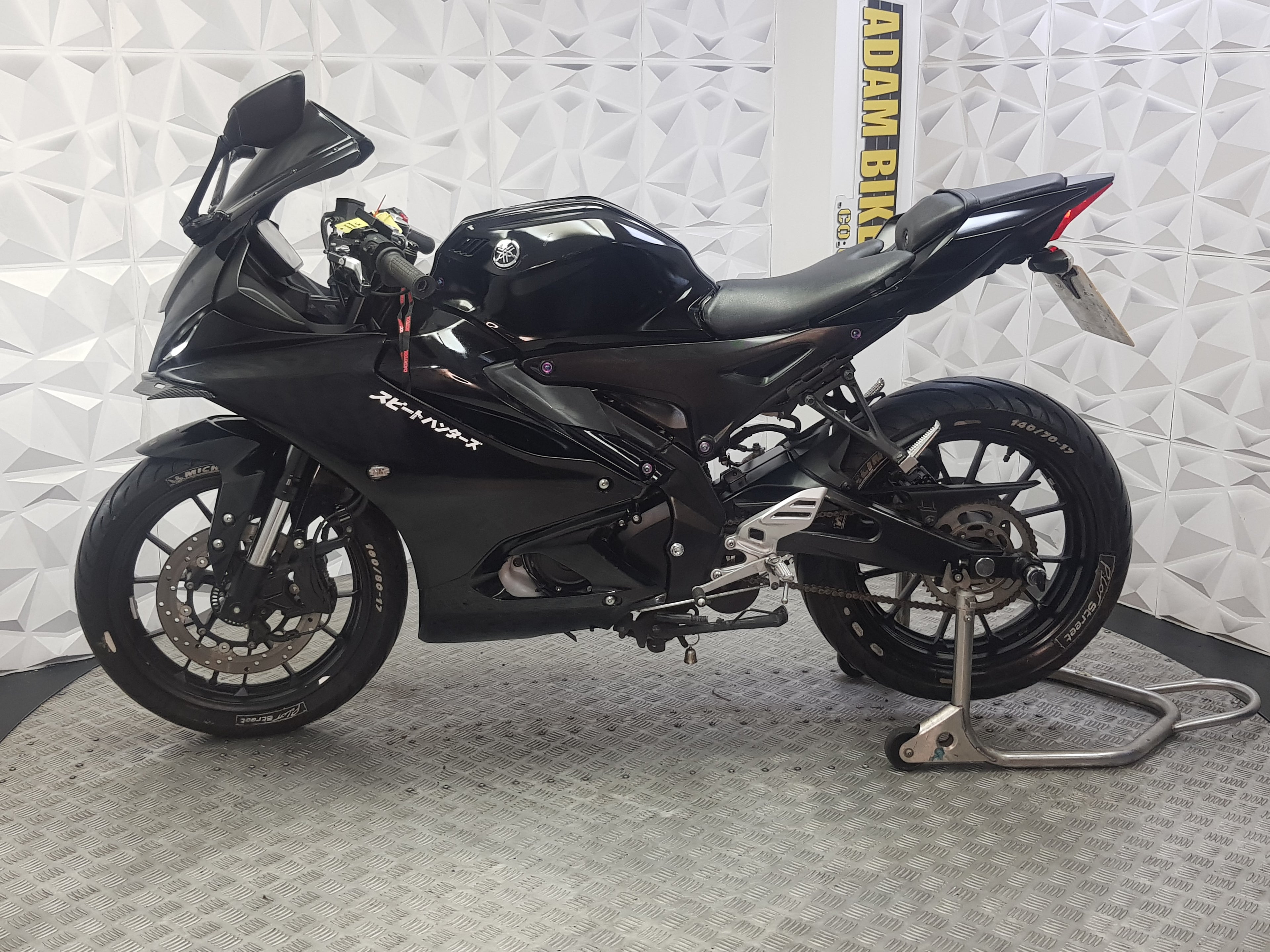 2025 YAMAHA YZF R125 ABS