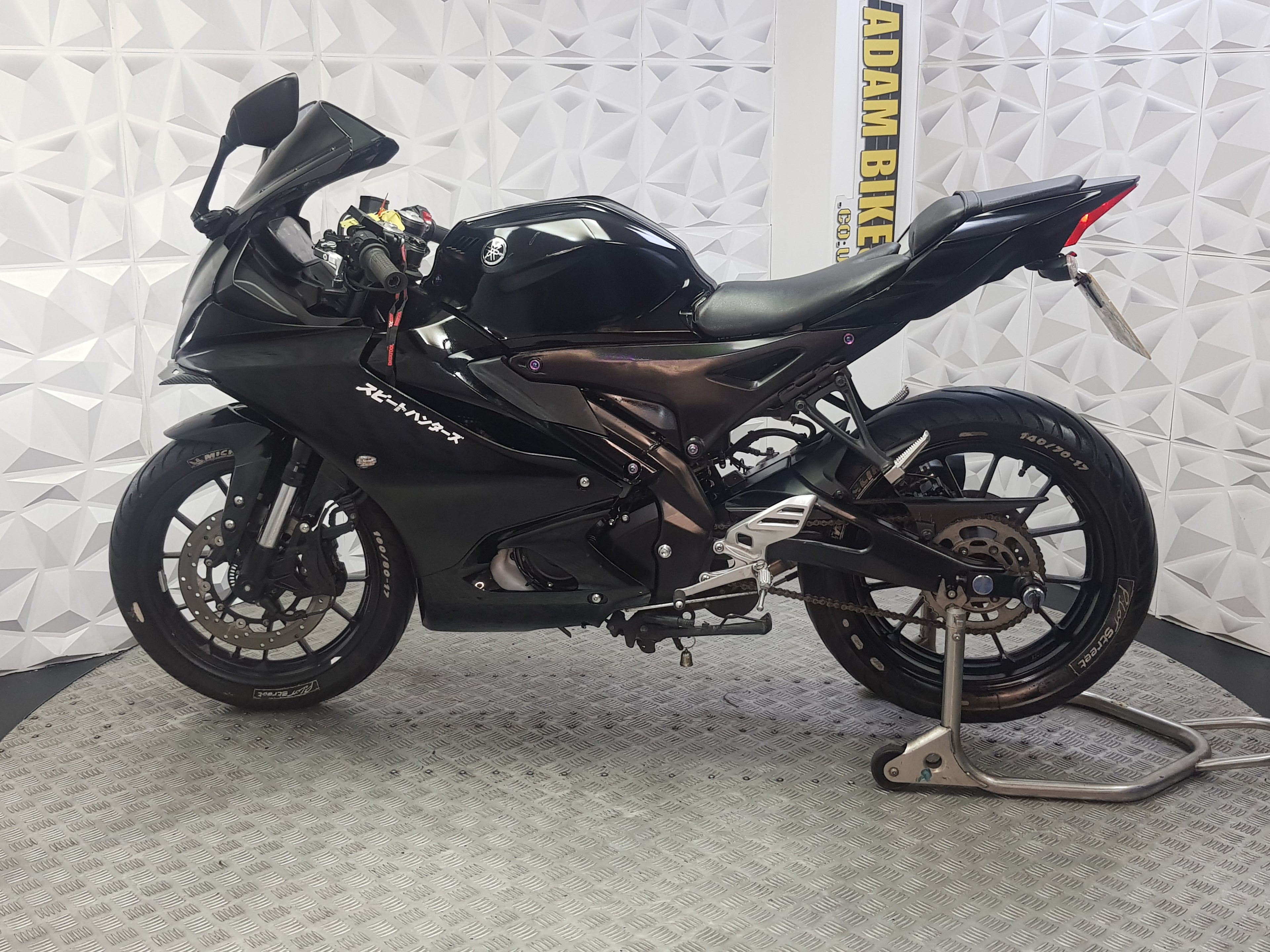 2025 YAMAHA YZF R125 ABS