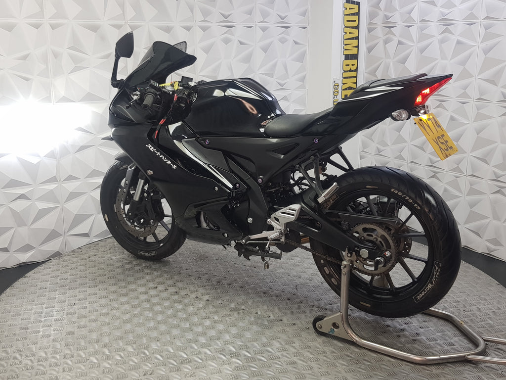 2025 YAMAHA YZF R125 ABS