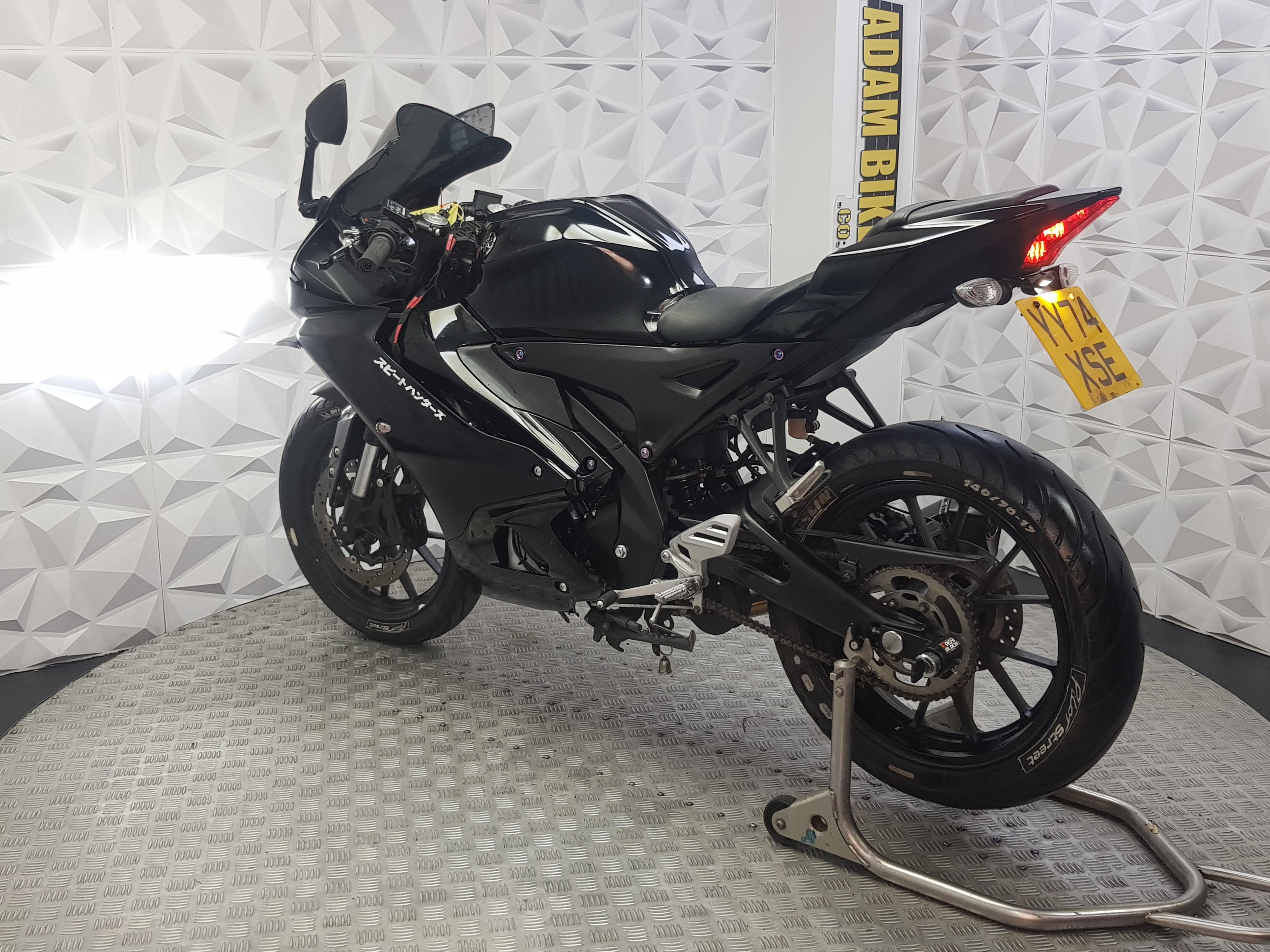 2025 YAMAHA YZF R125 ABS