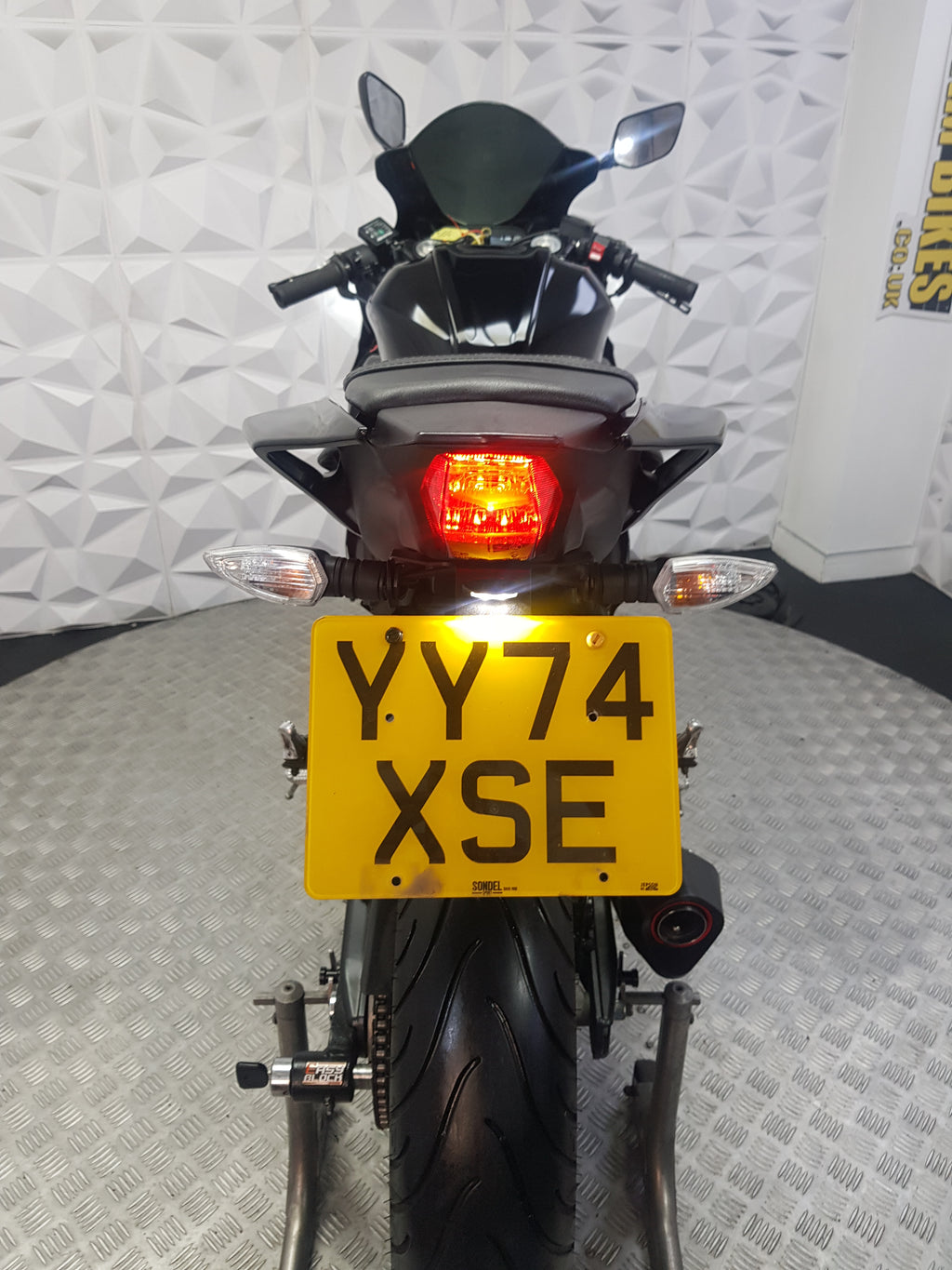 2025 YAMAHA YZF R125 ABS