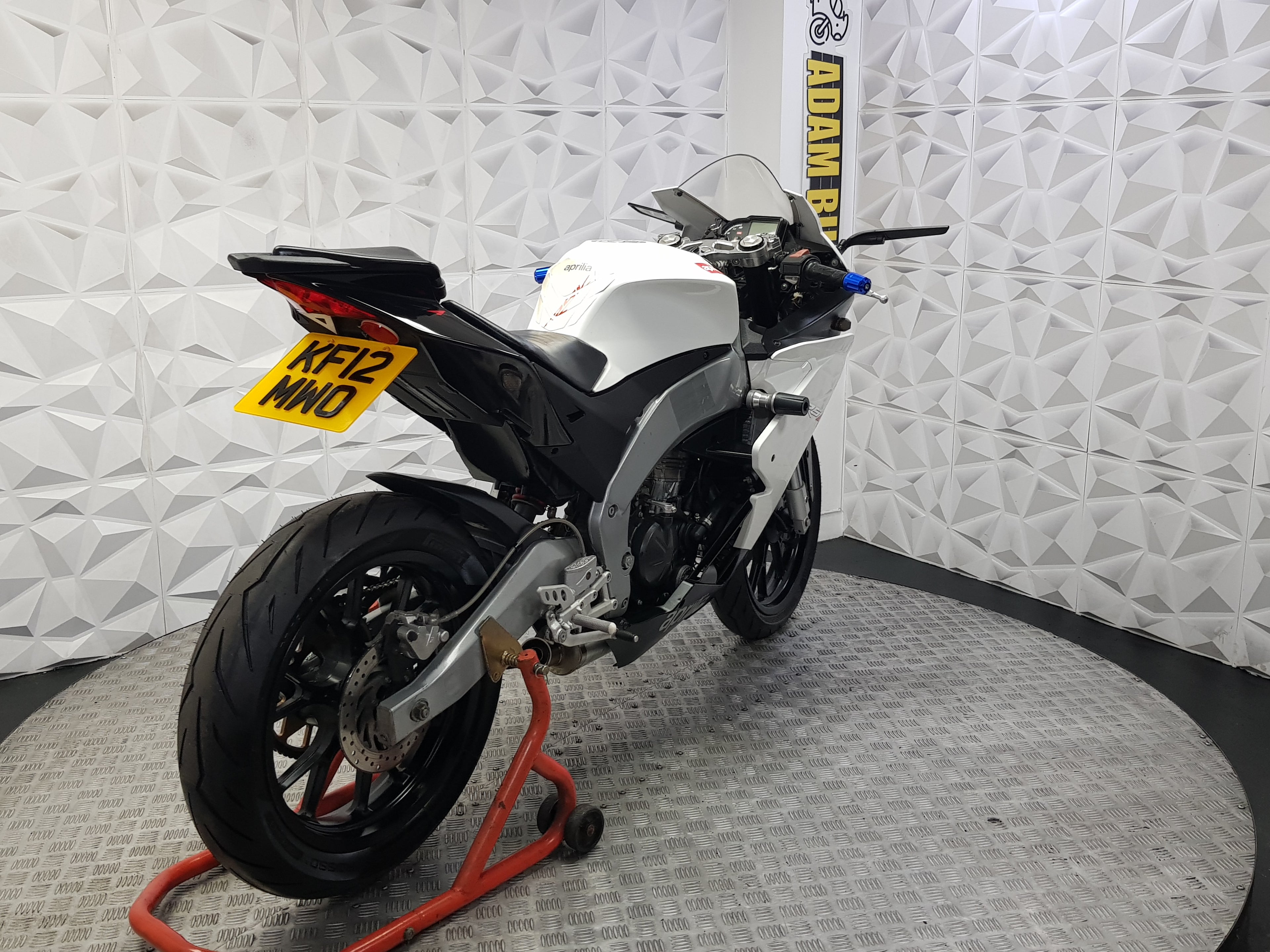 2012 APRILIA RS4 125