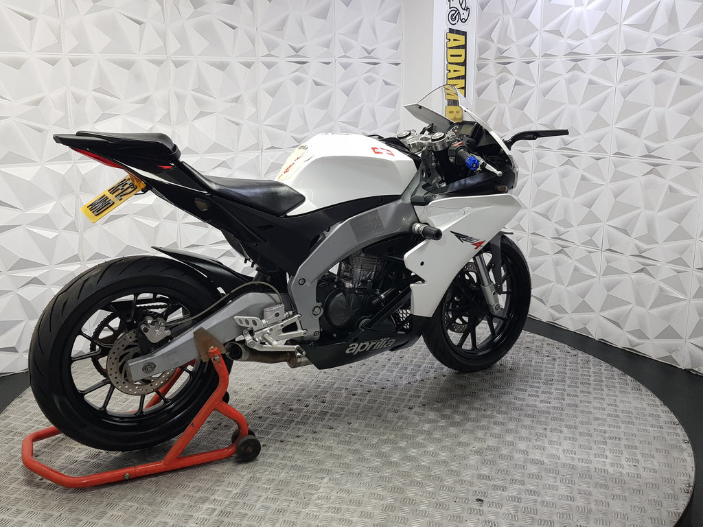 2012 APRILIA RS4 125