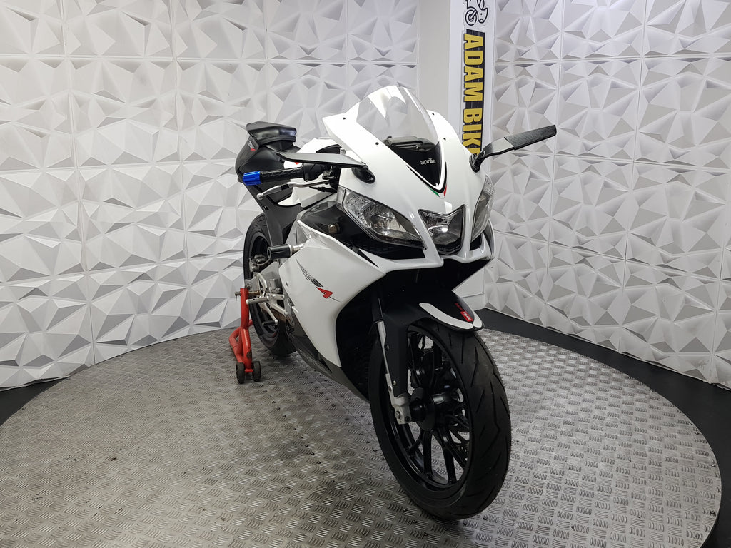 2012 APRILIA RS4 125