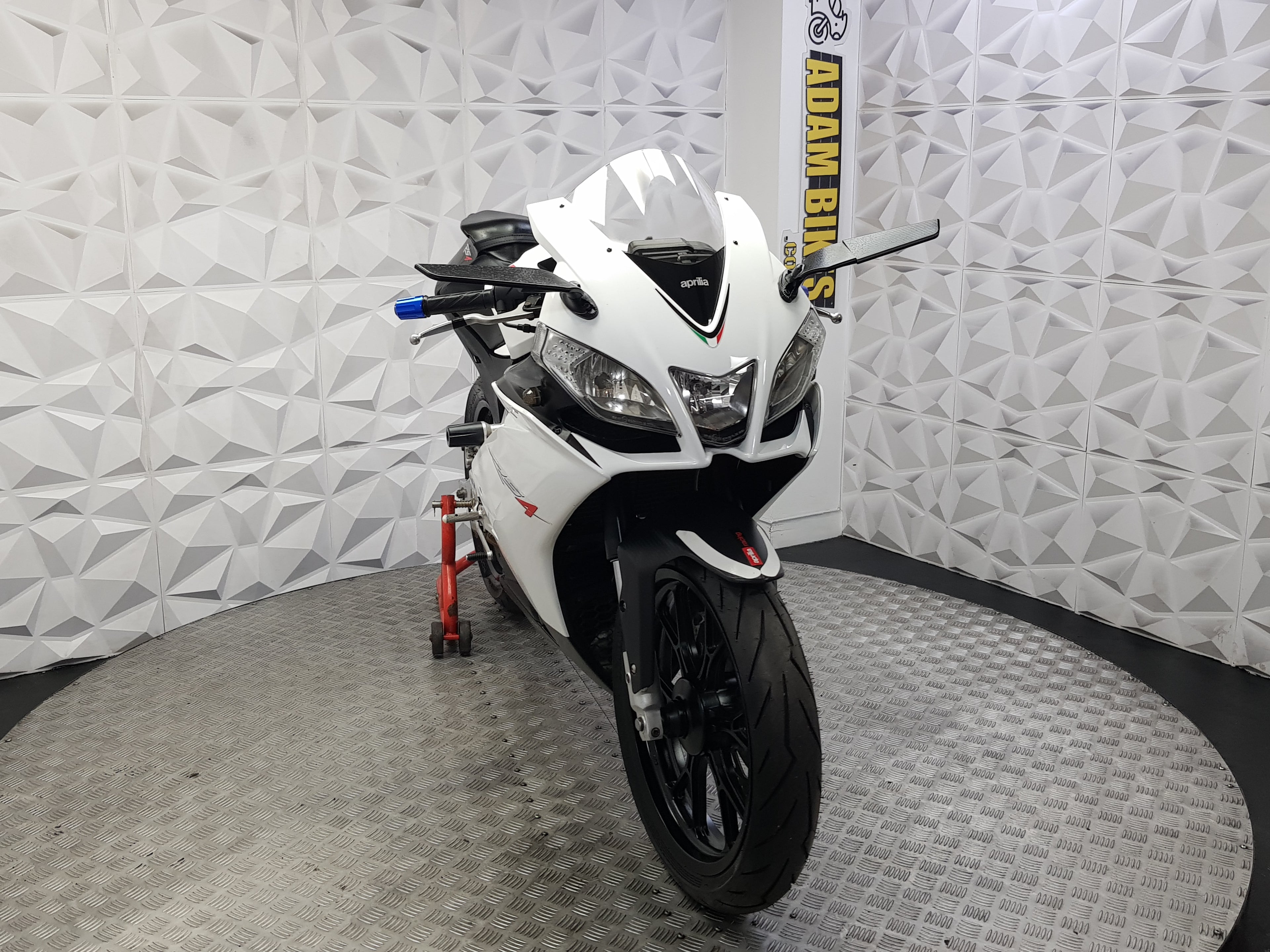 2012 APRILIA RS4 125