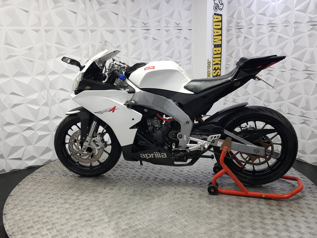 2012 APRILIA RS4 125