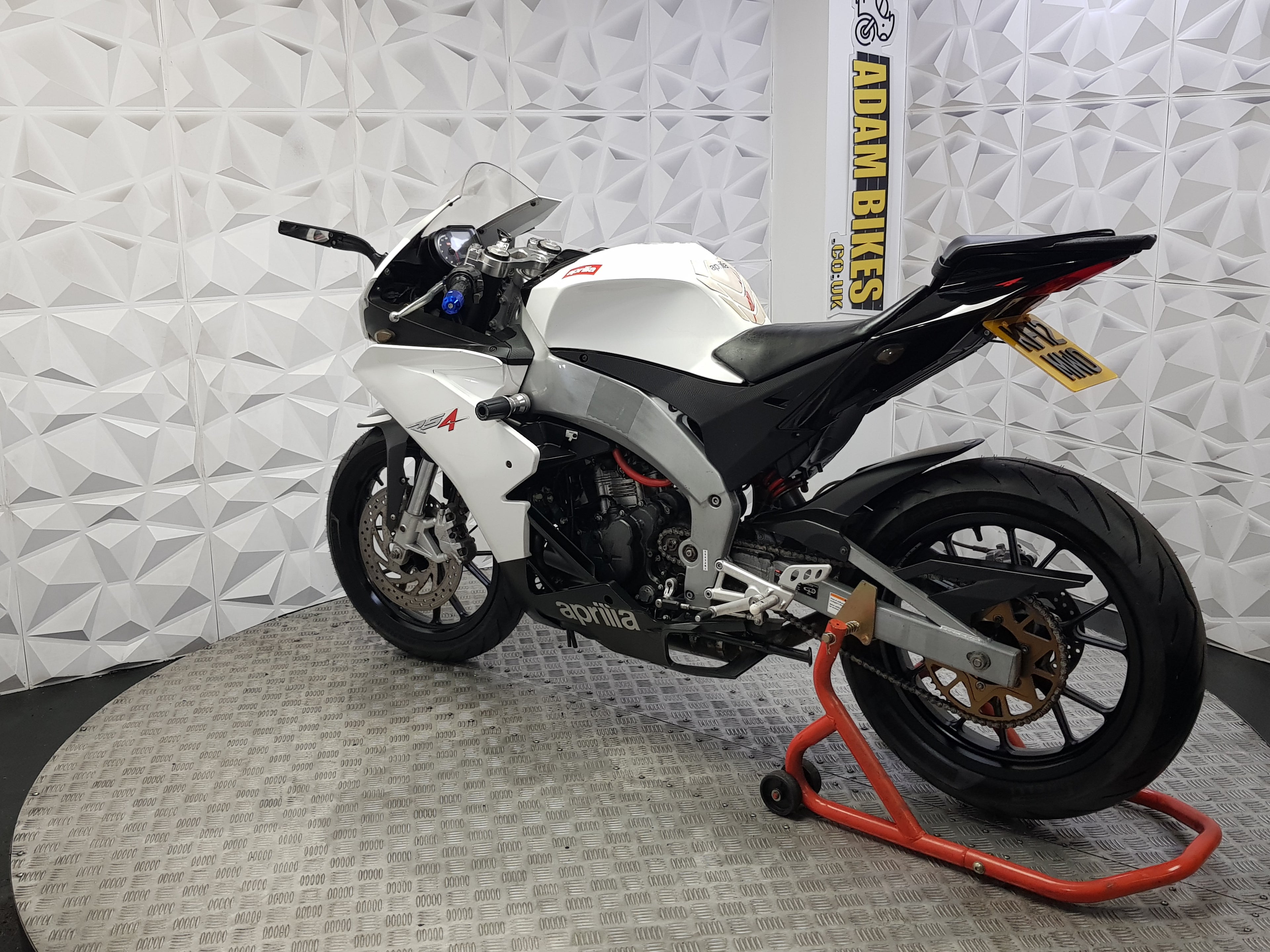 2012 APRILIA RS4 125