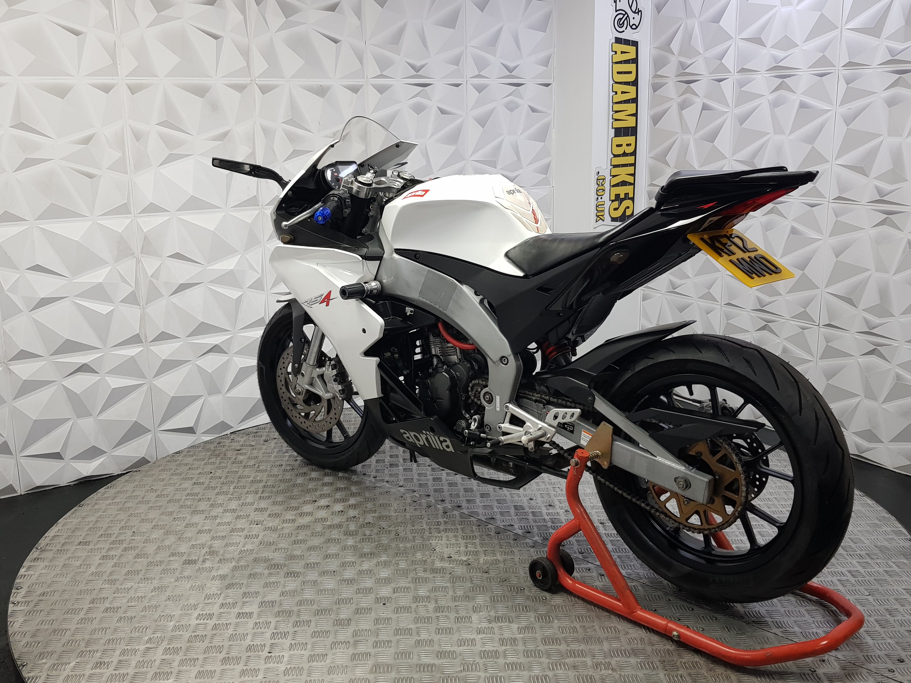 2012 APRILIA RS4 125