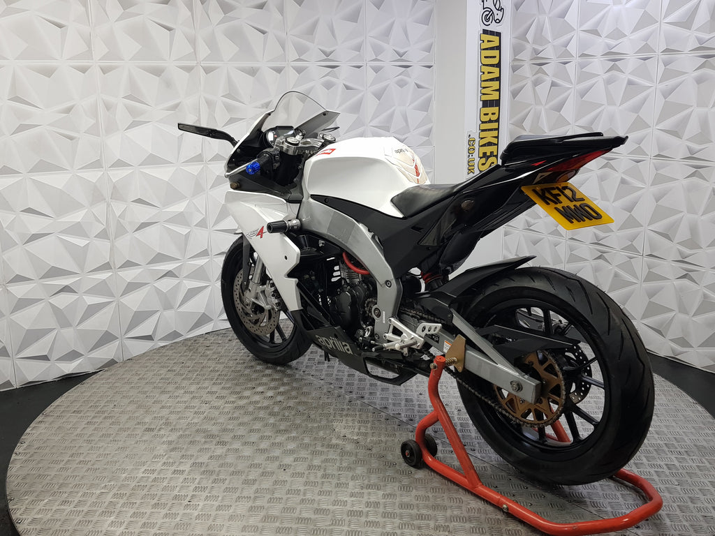 2012 APRILIA RS4 125