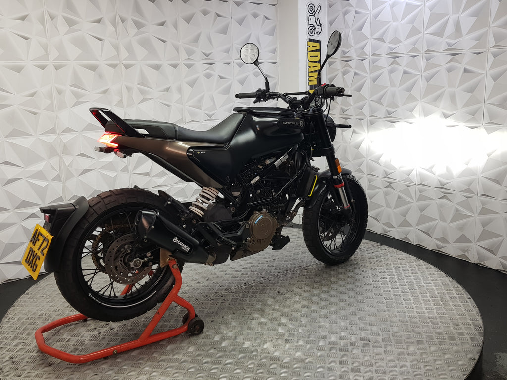 2022 Husqvarna Svartpilen 125 ABS